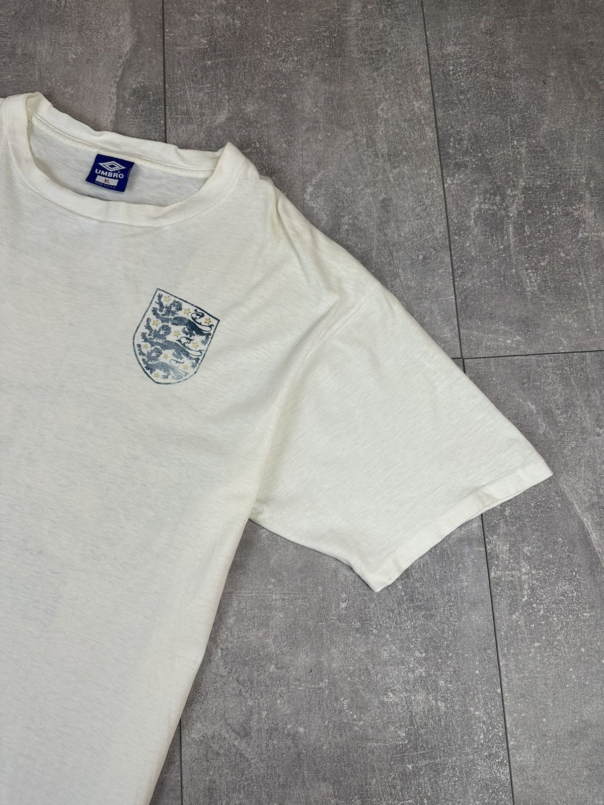 Umbro Umbro England Retro Vintage Cotton Soccer Football T-Shirt Size US XL / EU 56 / 4 - 8 Thumbnail