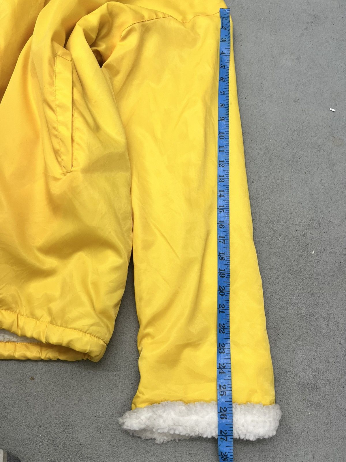 Disney ARCHIVE🔥VTG POPPINS HEAD MICKEY BACK HIT Size US L / EU 52-54 / 3 - 12 Thumbnail