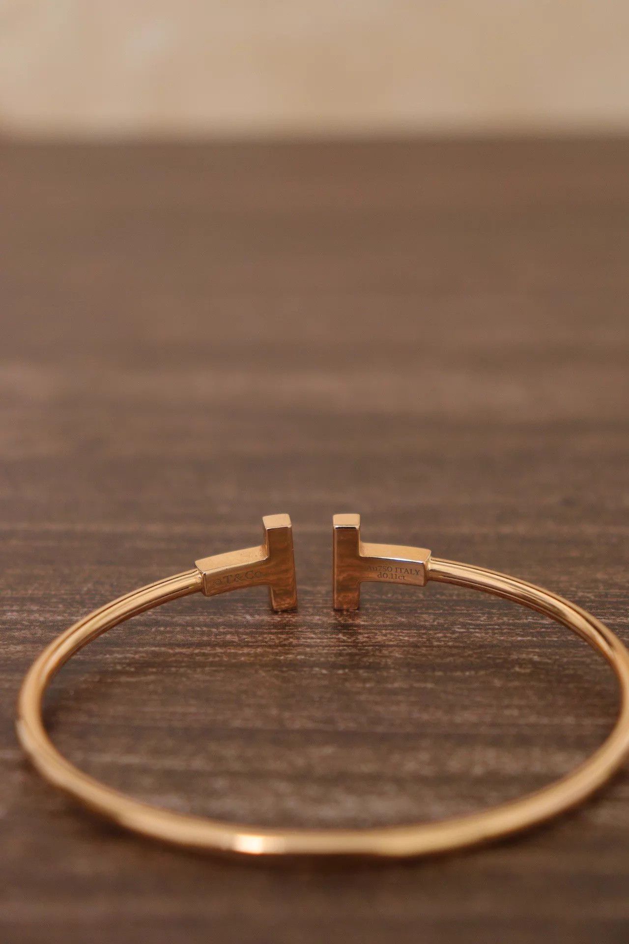 Tiffany & Co. Tiffany Double T Narrow 18K RG D MOP Bangle 15.5 Box 21Oct Size ONE SIZE - 6 Thumbnail