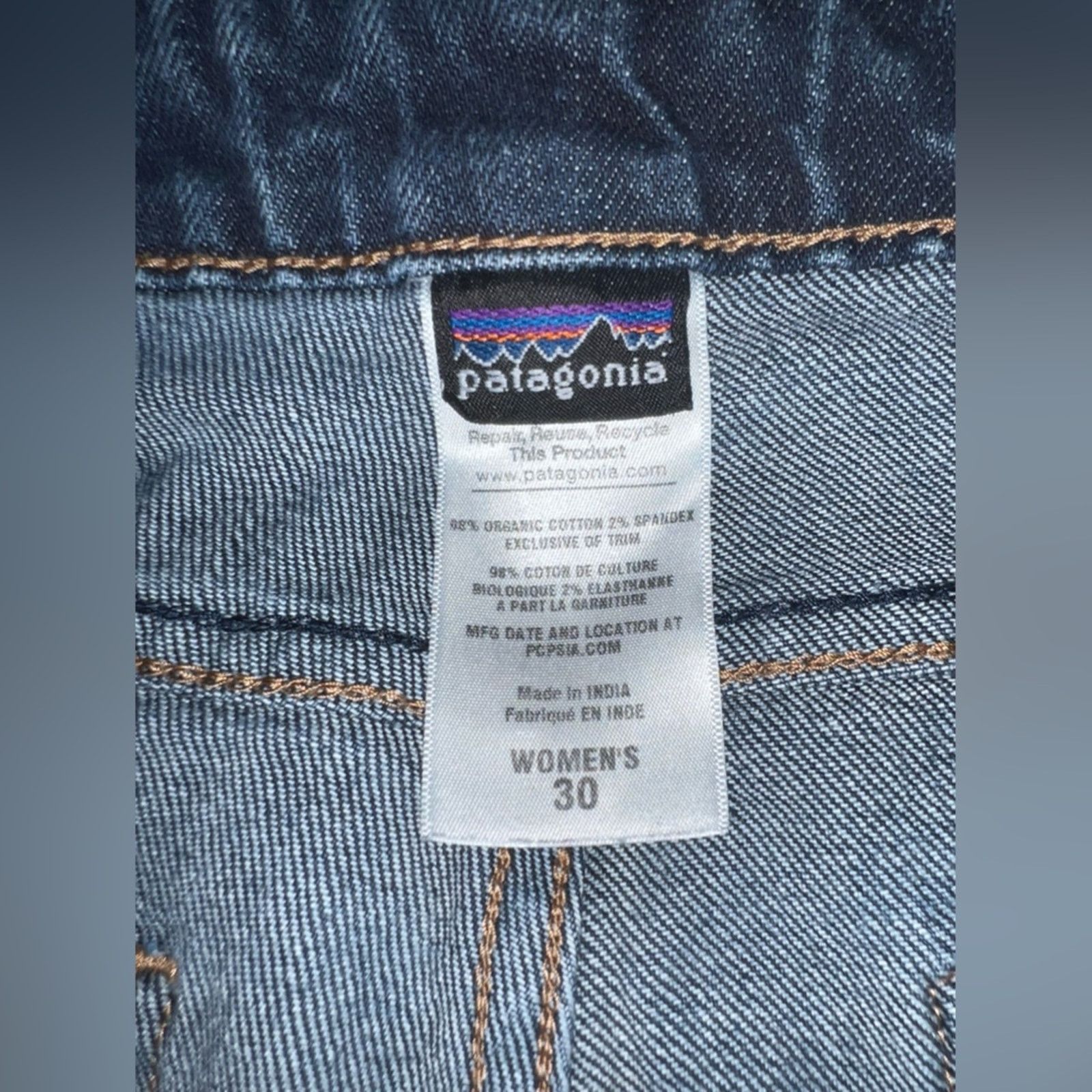 Patagonia Patagonia Women’s mid-rise boot cut jeans. Size:30 Size 30" / US 8 / IT 44 - 3 Thumbnail