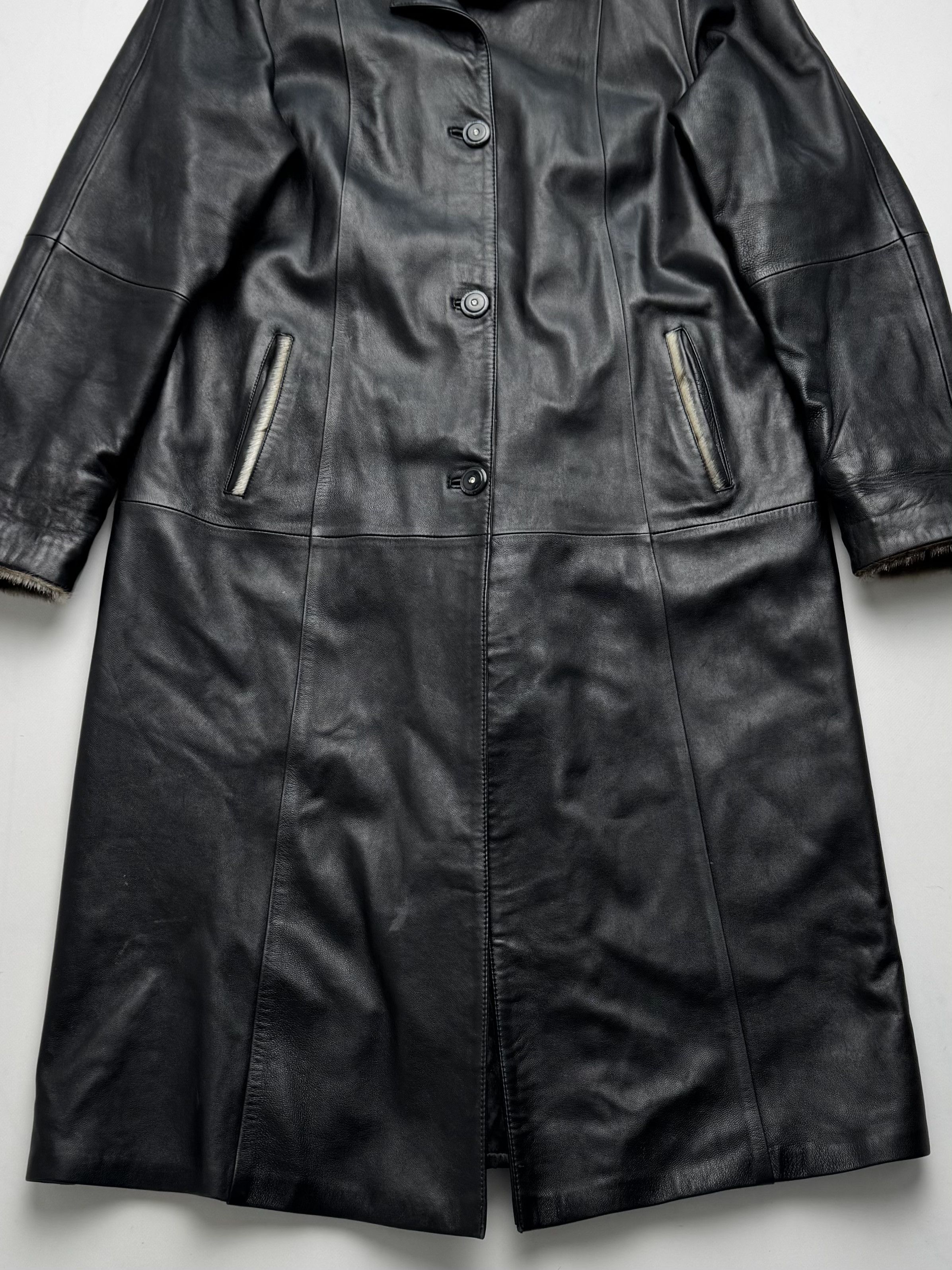 Vintage Vintage Black Leather Coat Long Button Up Shearling Collar Size L / US 10 / IT 46 - 3 Thumbnail