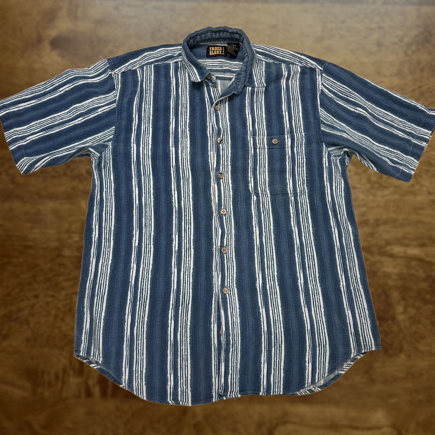 Faded Glory Vintage Faded Glory Shirt Mens Large Blue Striped Short Sleeve Button Up Woven Casual Cotton Size US L / EU 52-54 / 3 - 1 Thumbnail