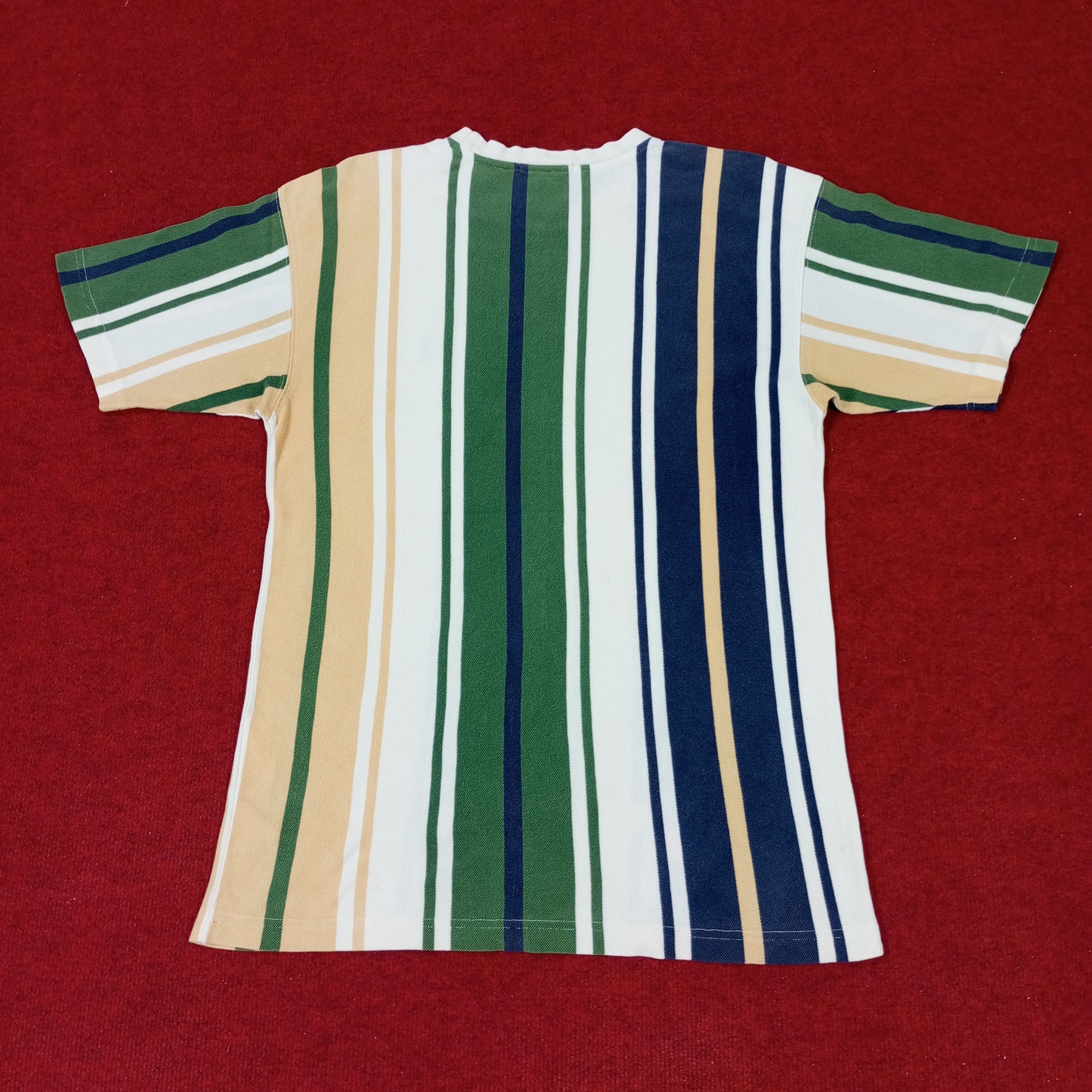 Vintage × Yves Saint Laurent Yves Saint Laurent YSL Small Logo Design Luxury Brand Tshirt Size US M / EU 48-50 / 2 - 3 Thumbnail