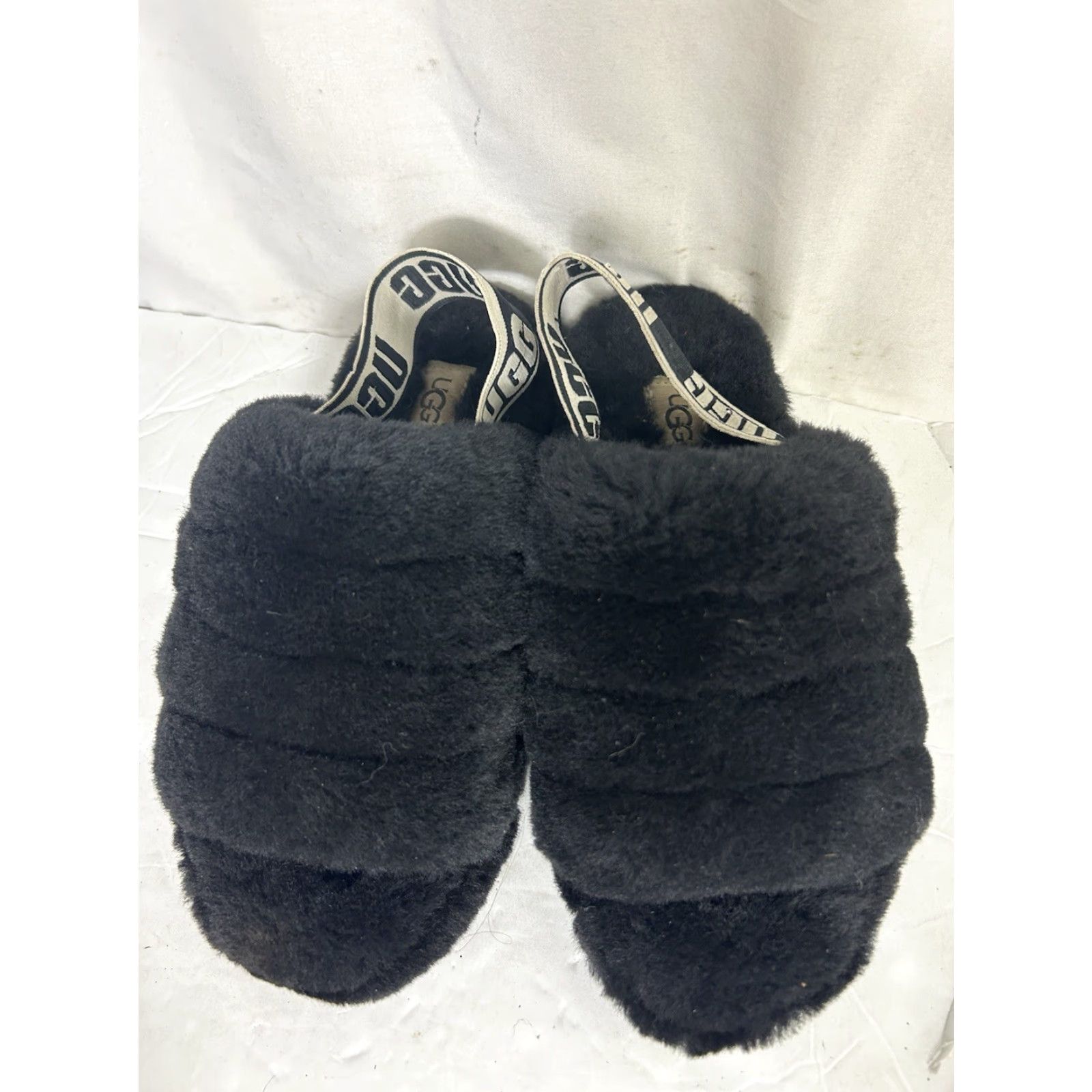 Ugg VINTAGE UGG Australia Fluff Yeah Slide Sandals for Women US 5 Black Size US 5 / IT 35 - 6 Thumbnail