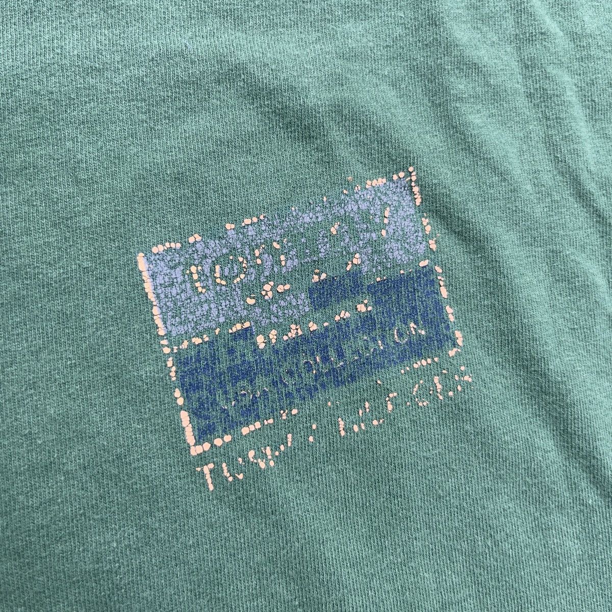 Vintage Vintage Thrashed Graphic ONIETA Single Stitch Shirt Size US XL / EU 56 / 4 - 3 Thumbnail