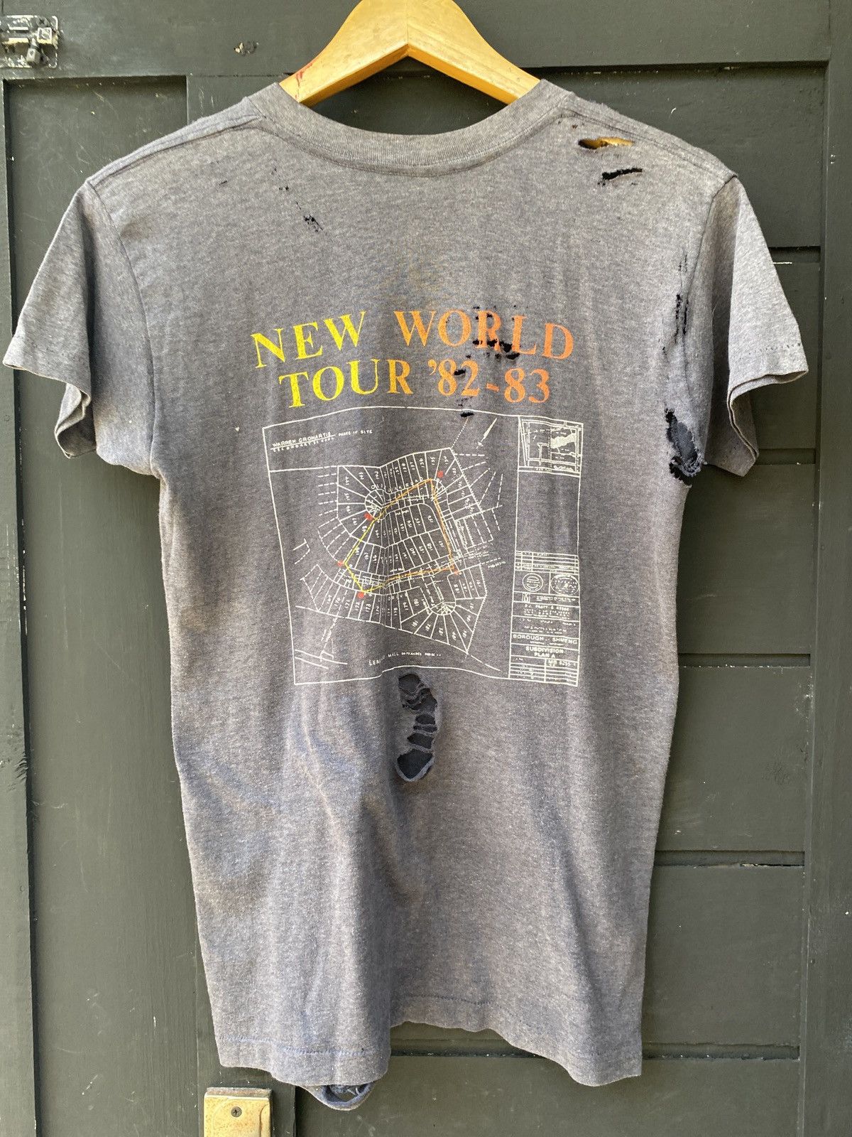 Band Tees *RARE* Vintage 80s RUSH Signal Tour PAPER THIN Band Shirt Size US M / EU 48-50 / 2 - 7 Thumbnail