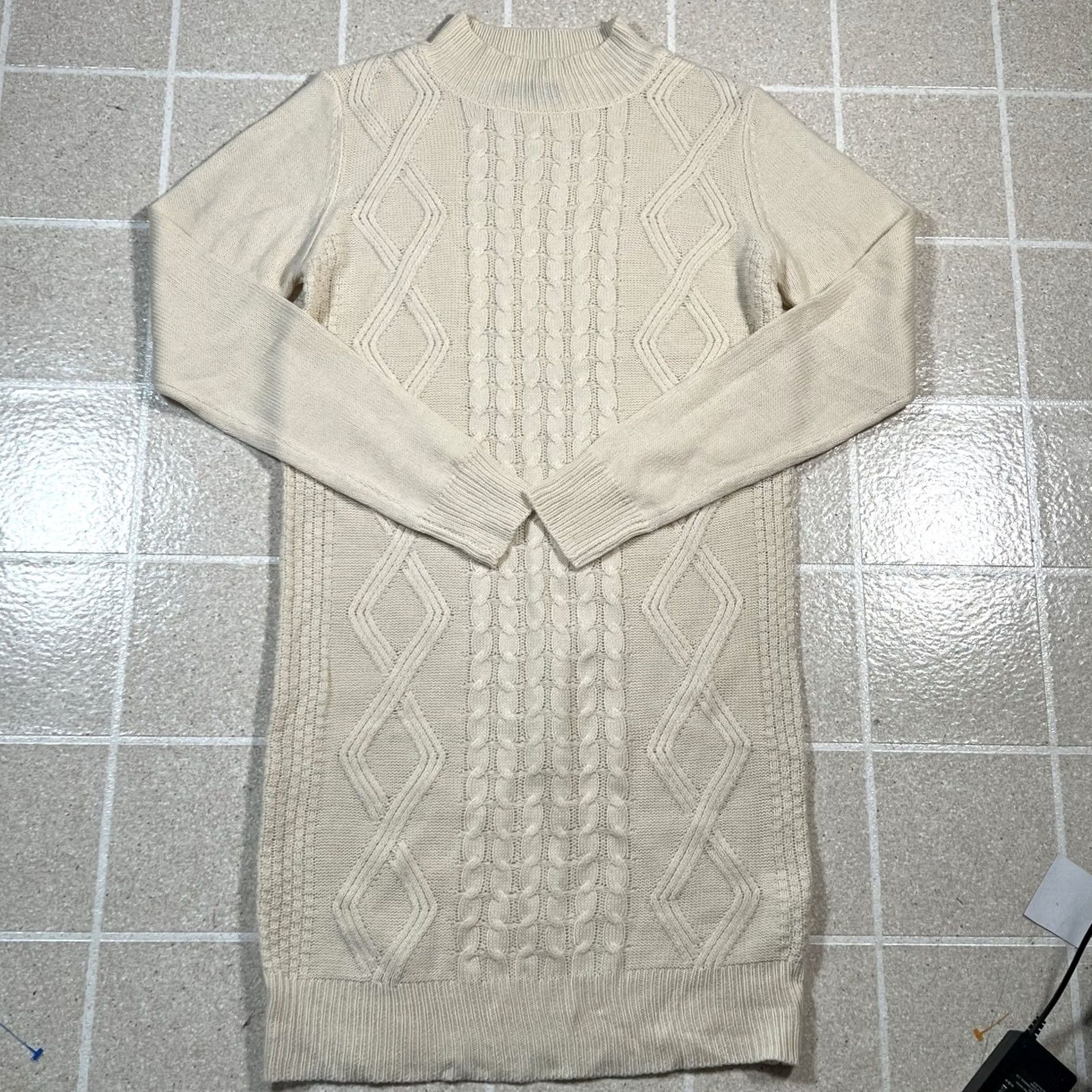 Shein SheIn Cable Knit Sweater Dress Women's Size S Knee Length Beige Size S / US 4 / IT 40 - 2 Thumbnail