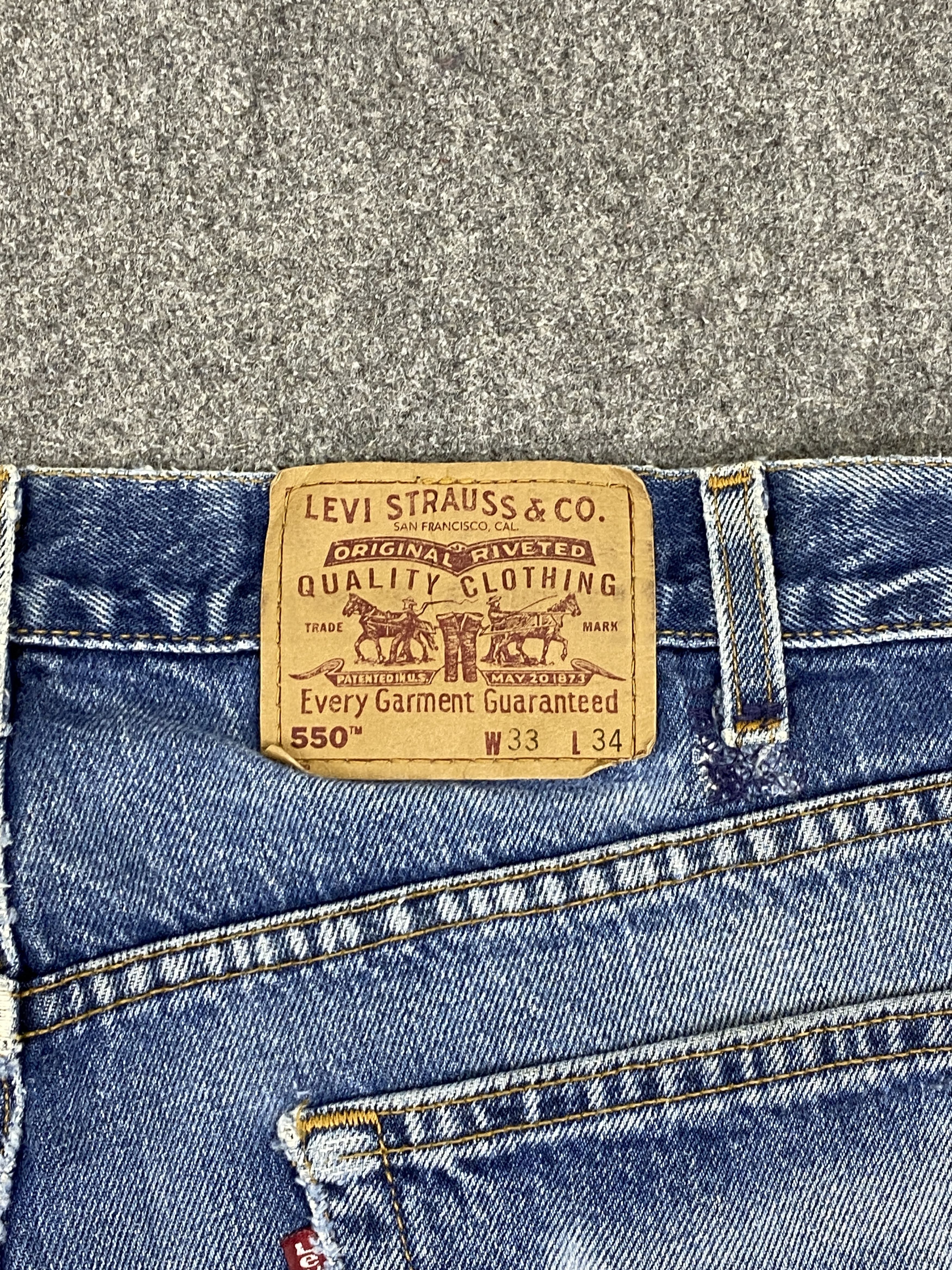 Levi's Vintage 90s Levis 550 Relaxed Fit Faded Blue Jeans DP2716 Size US 32 / EU 48 - 6 Thumbnail