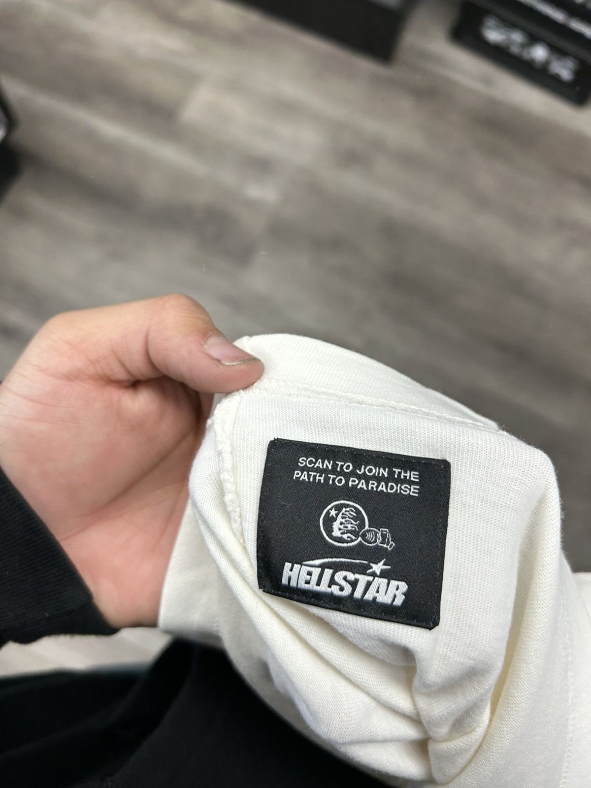 HELLSTAR Hellstar “Reach your inner Peace” T-shirt Size US L / EU 52-54 / 3 - 6 Thumbnail
