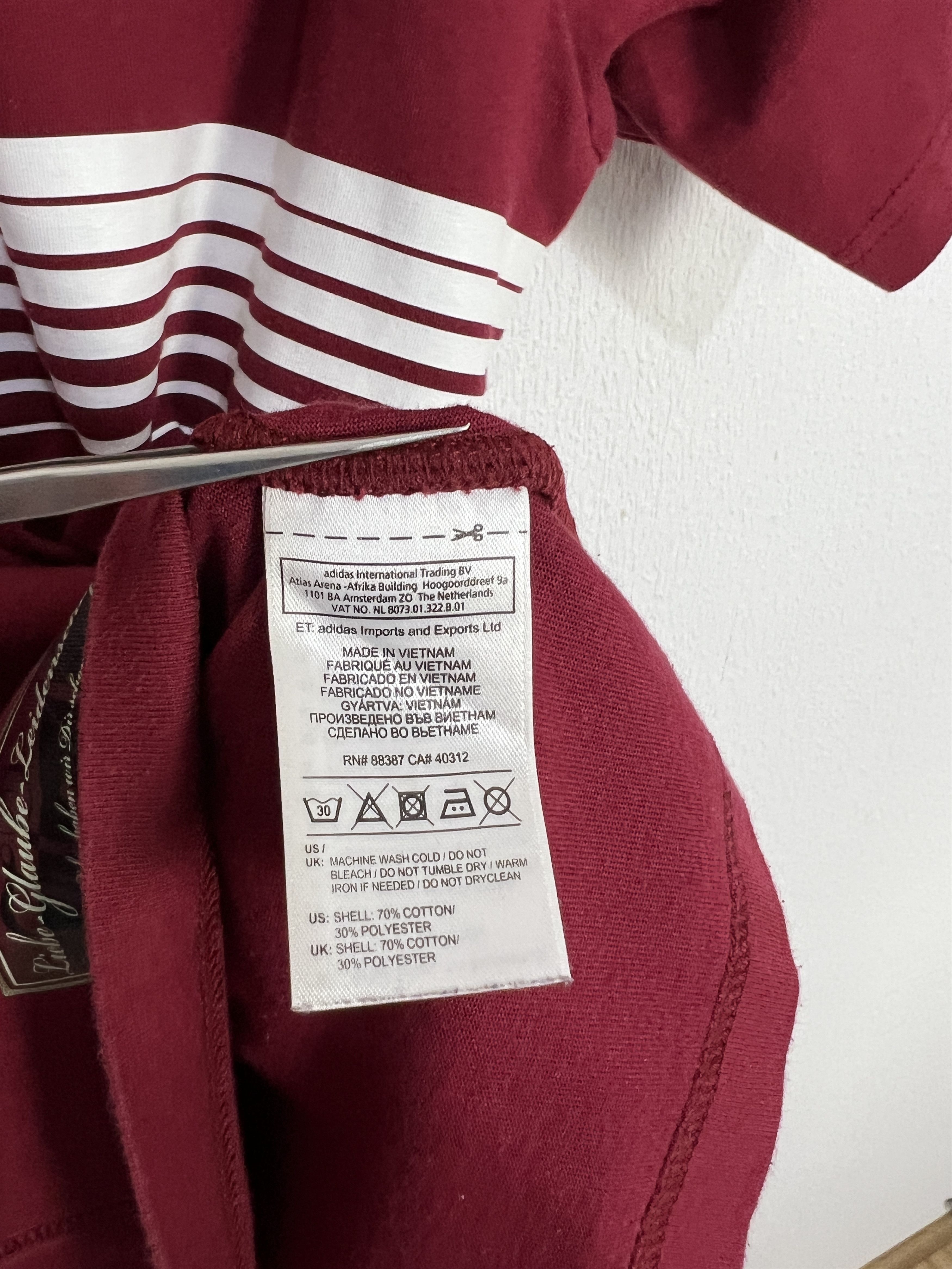 Adidas Vintage Adidas Nurnberg 1. FCN Football Train Shirt Soccer Size US L / EU 52-54 / 3 - 9 Thumbnail