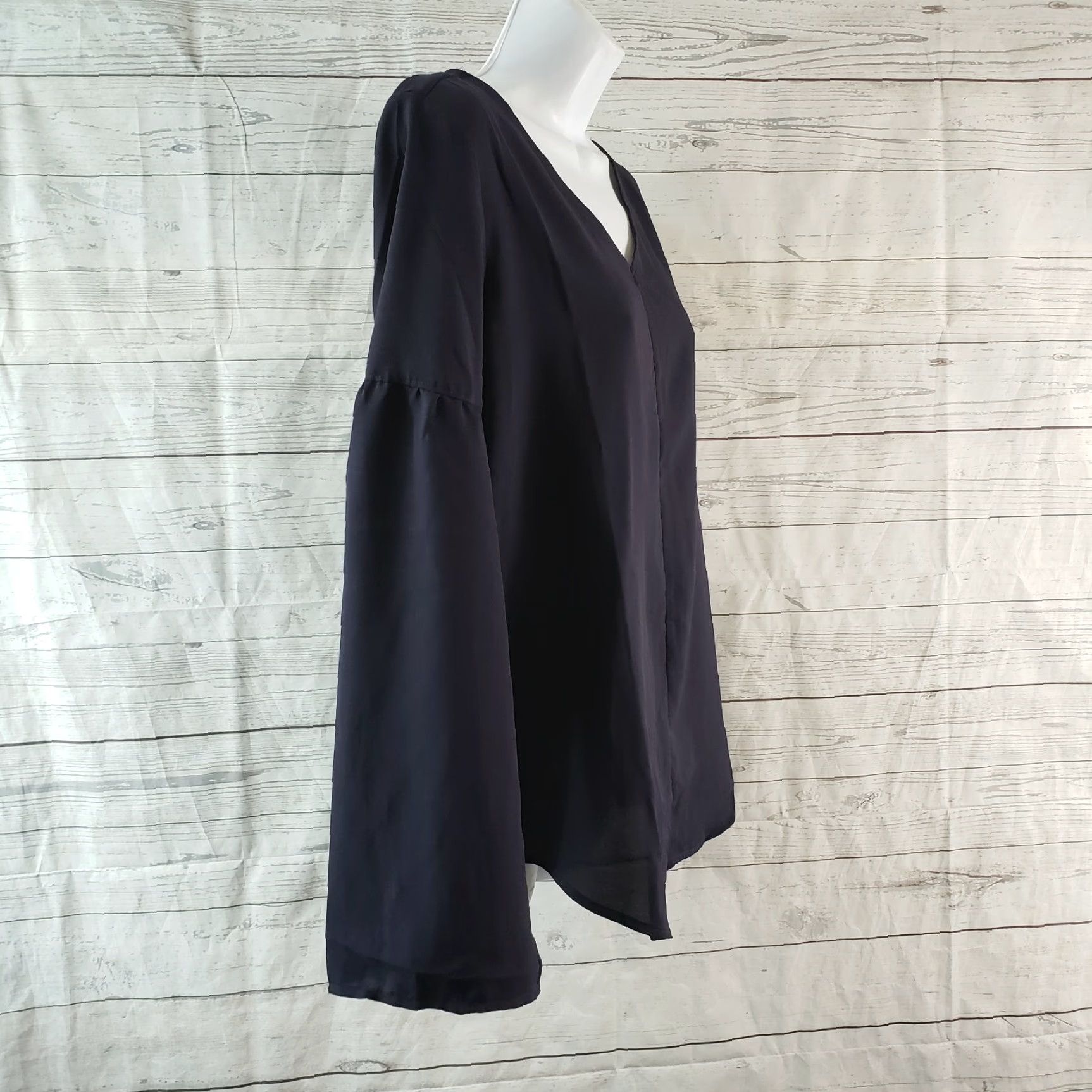 Lands' End Lands' End Womens Top Sz 10 Solid Blue Long Sleeve V-Neck Blouse Size L / US 10 / IT 46 - 3 Thumbnail