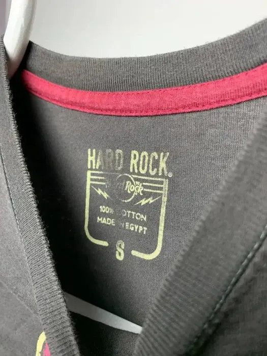 Hard Rock Cafe Hard rock T-shirt vintage rock band size S brown big logo Size US S / EU 44-46 / 1 - 3 Thumbnail