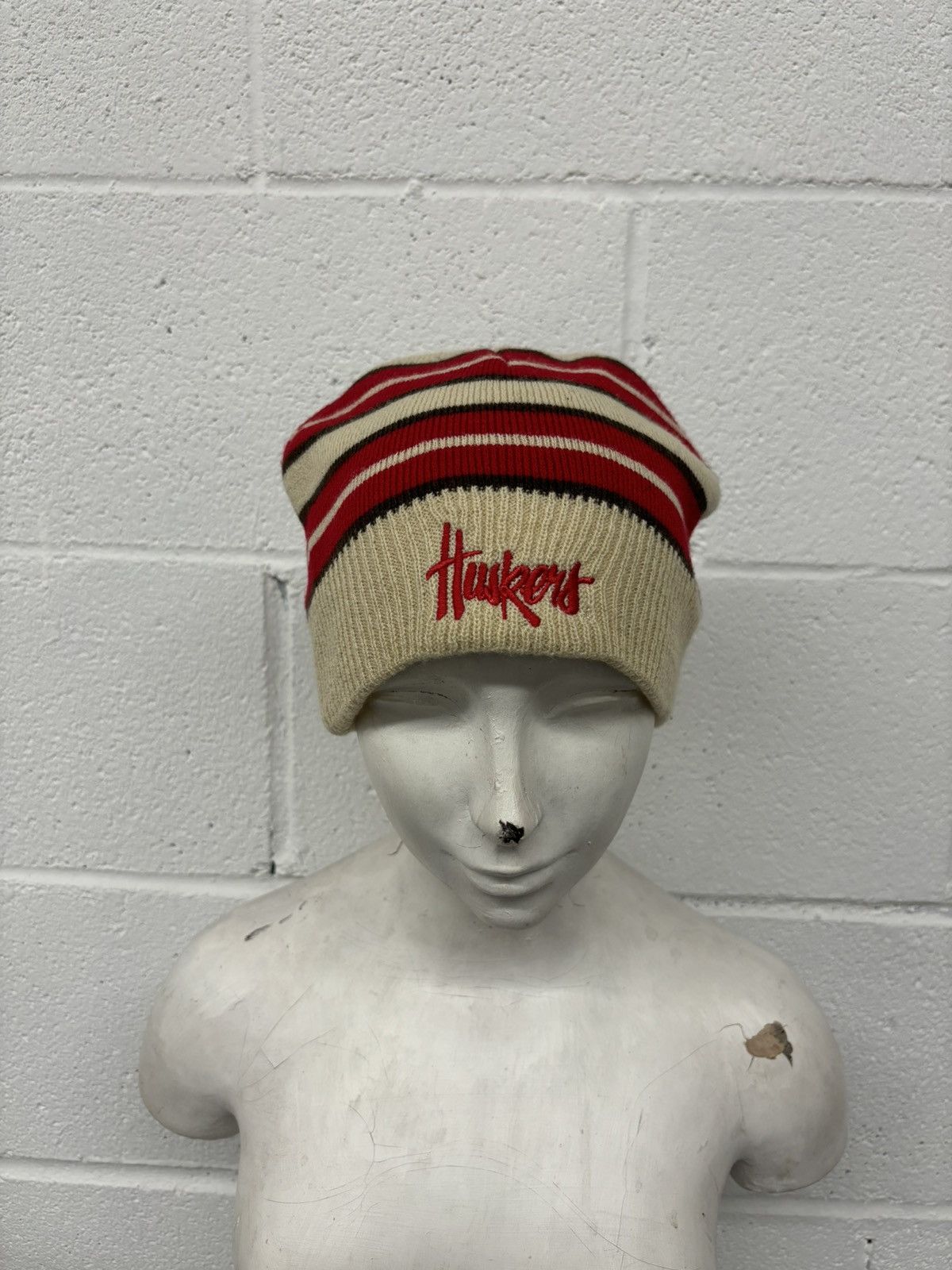 NCAA × Vintage Vintage Nebra Huskers beanie Size ONE SIZE - 1 Thumbnail