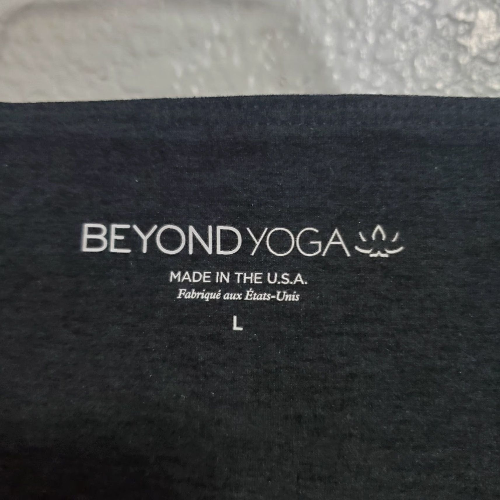 Beyond Yoga VINTAGE Beyond Yoga Crop Top Women L Charcoal Gray Scoop Neck Short Sleeve Stretch Size L / US 10 / IT 46 - 3 Thumbnail