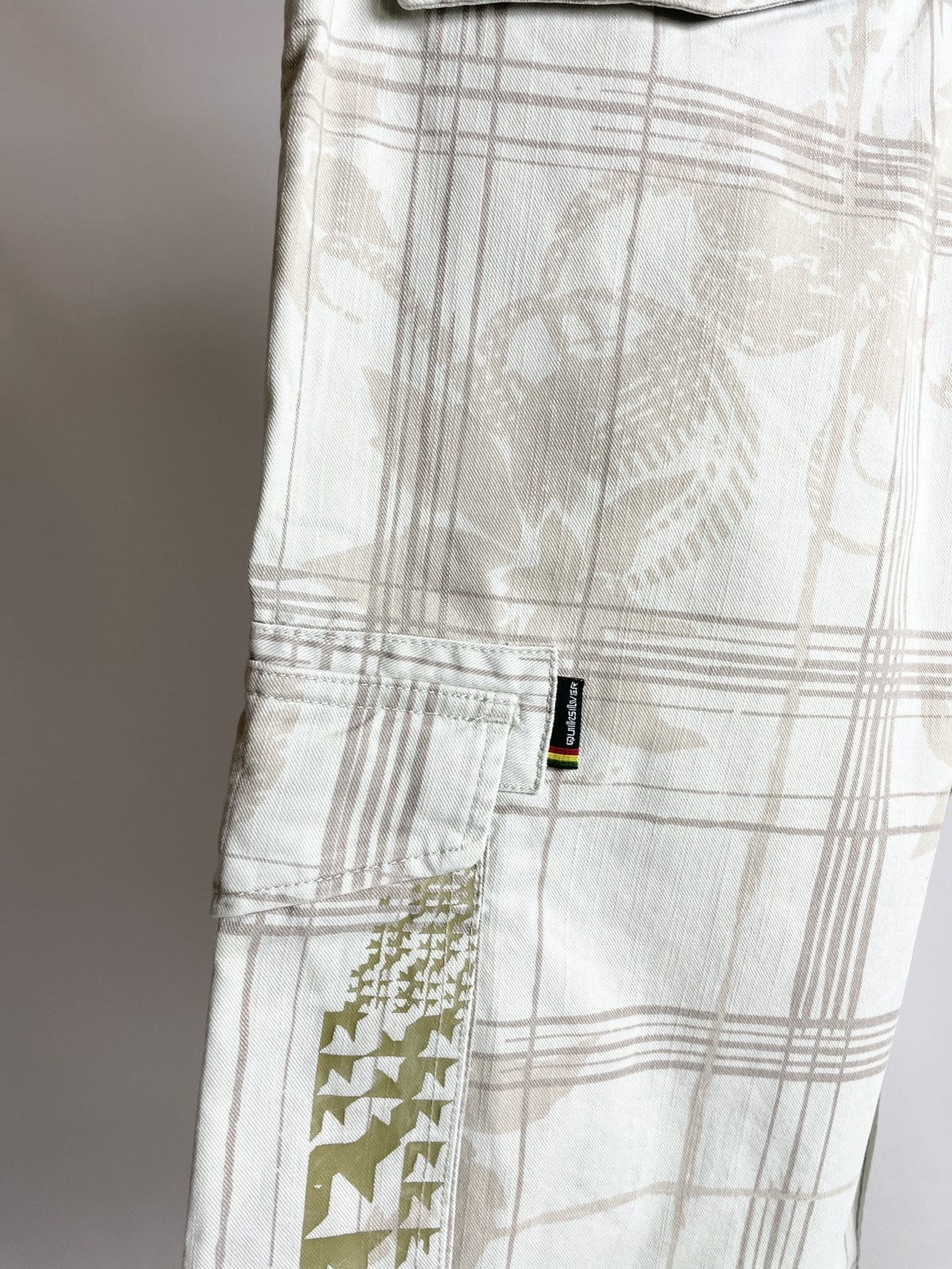 Other VINTAGE 👽 Quiksilver Flower Printed Cargo surfing Shorts Size US 30 / EU 46 - 14 Thumbnail