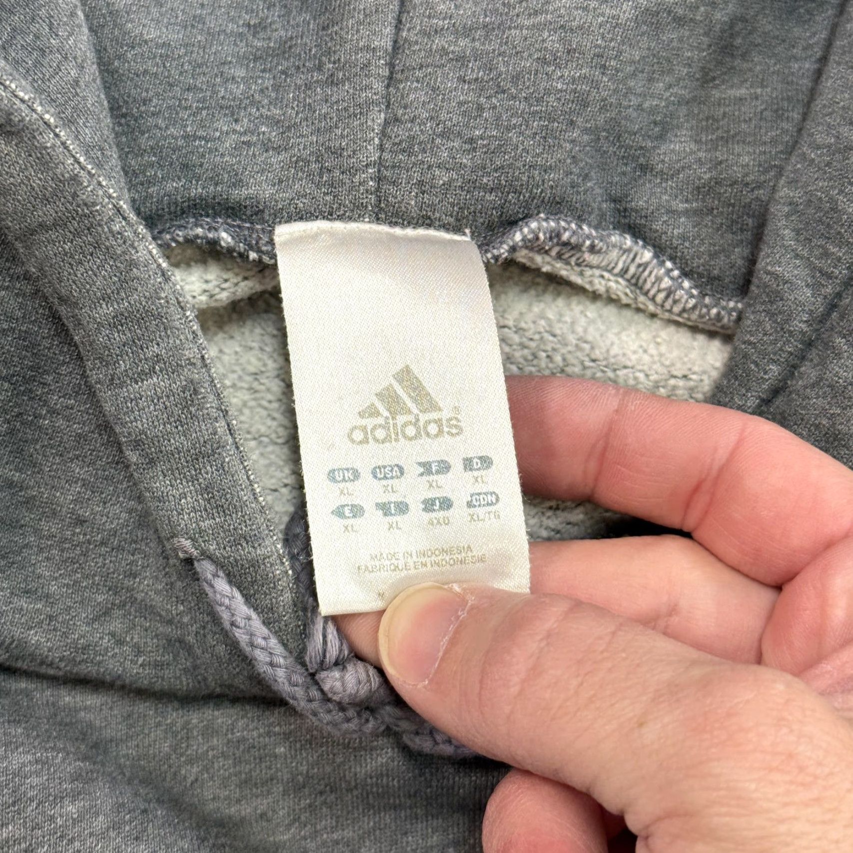 Adidas VINTAGE adidas Hoodie Mens XL Gray Pullover Sweatshirt Faded Distressed 90s y2k Logo Pockets Hooded Solid Size US XL / EU 56 / 4 - 5 Thumbnail