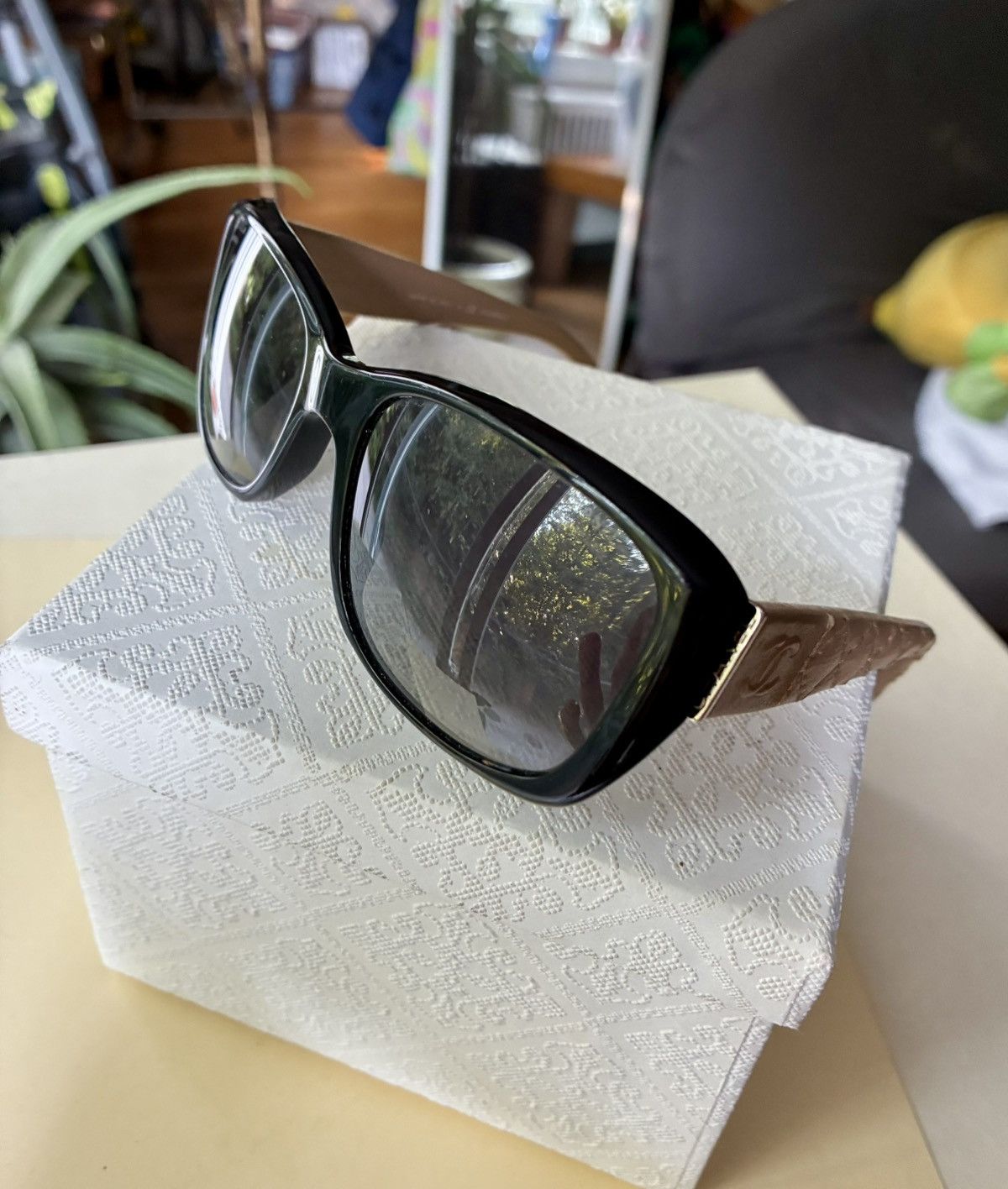 Chanel CHANEL 5201Q Oversize Quilted Leather Sunglasses Size ONE SIZE - 12 Thumbnail
