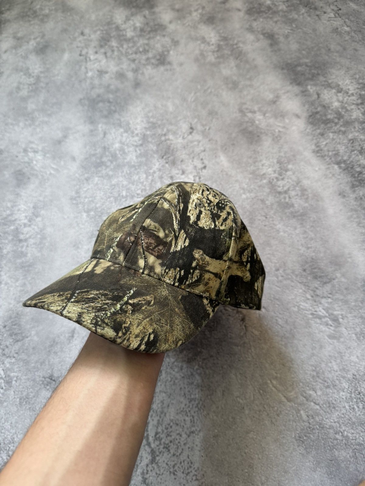 Realtree × Vintage LED Camo Forest Hat realtree cap Size ONE SIZE - 1 Thumbnail