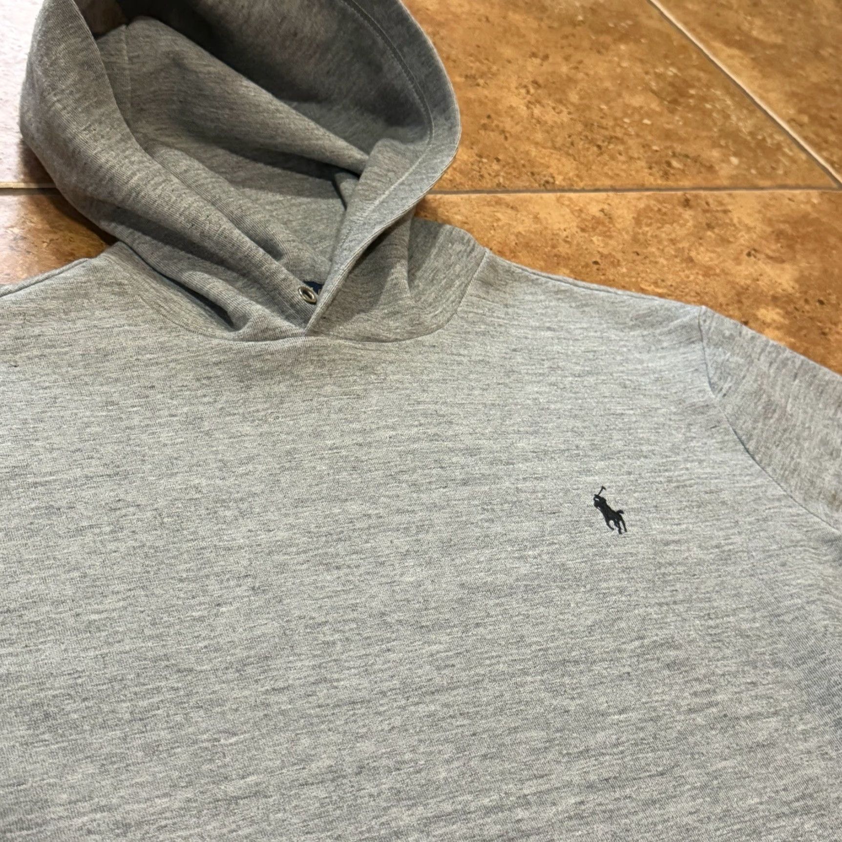 Polo Ralph Lauren Polo Ralph Lauren Hoodie Mens Medium Gray Fleece Pullover Kangaroo Pocket Logo Embroidered Pony Slim Regular Shirt/Outerwear Size US M / EU 48-50 / 2 - 2 Thumbnail