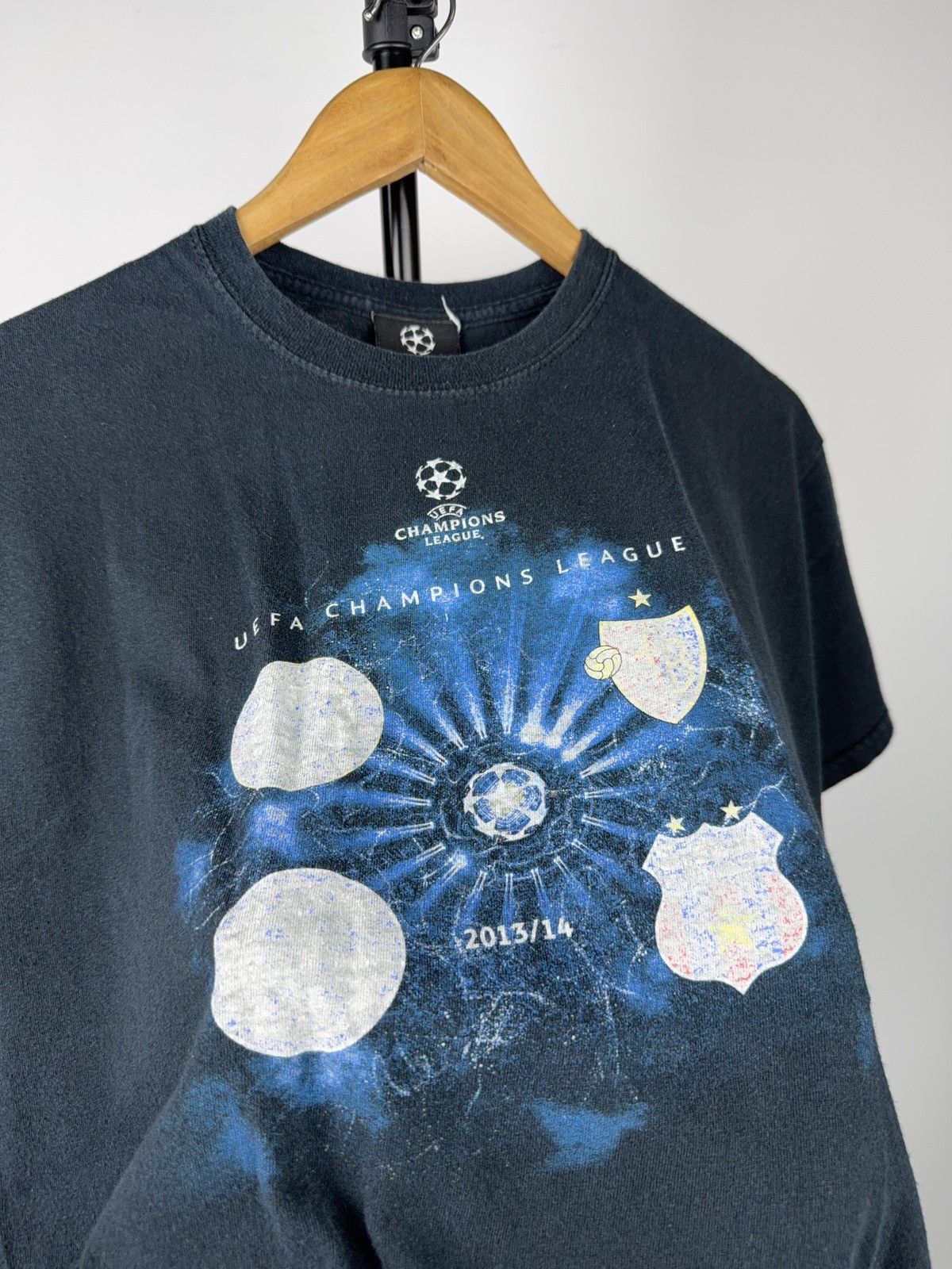 UEFA 00s Vintage UEFA Champions League 2013/14 Graphic T-Shirt Size US M / EU 48-50 / 2 - 4 Thumbnail
