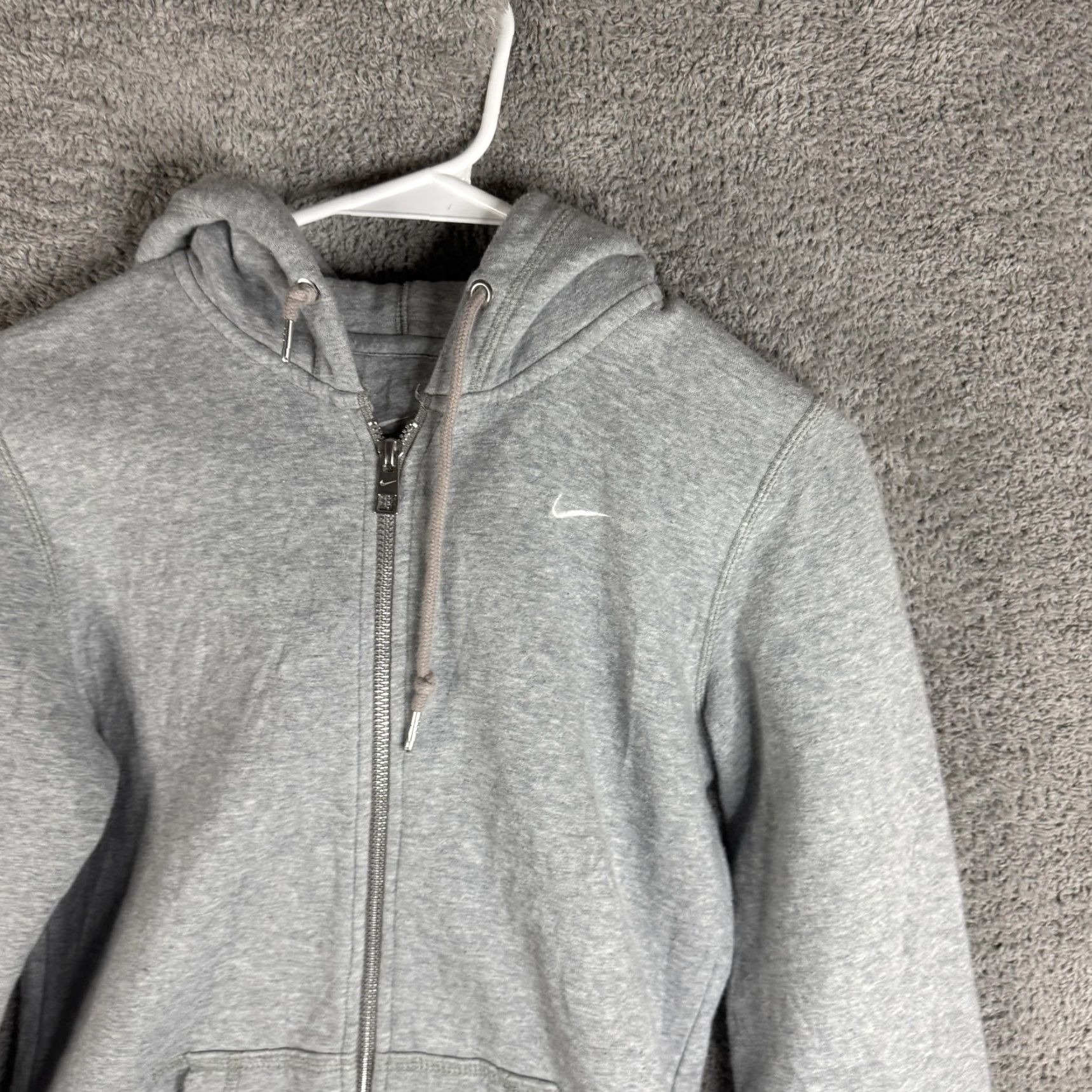 Nike Nike Hoodie Mens Small Gray Full Zip Fleece Sweatshirt Swoosh Logo Regular Fit Size US S / EU 44-46 / 1 - 4 Thumbnail