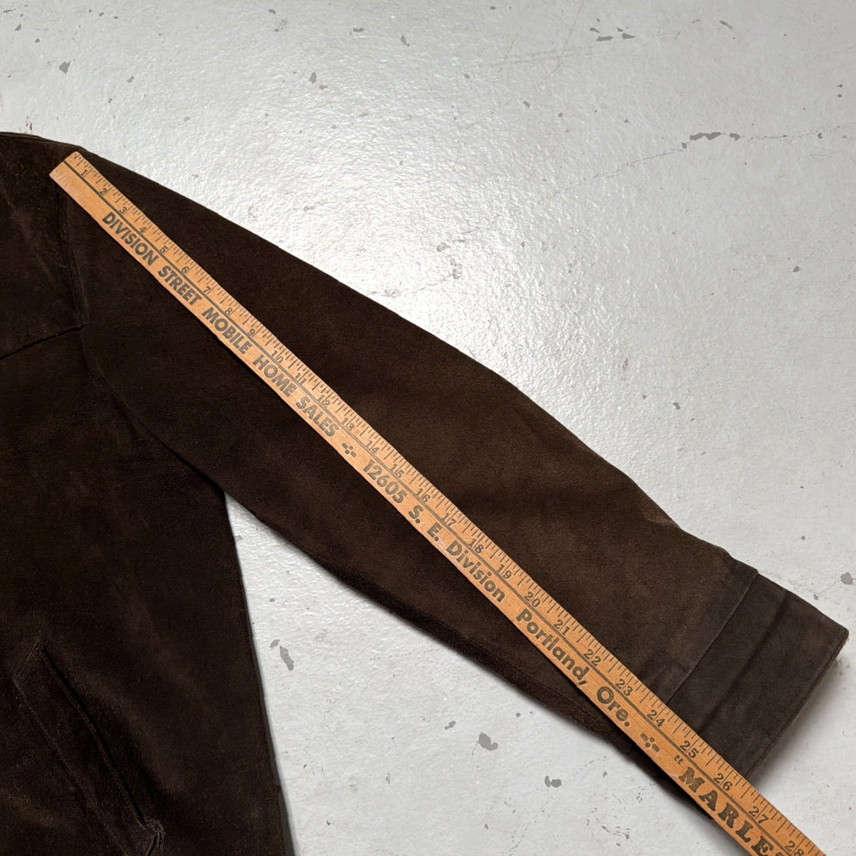 Vintage VINTAGE Polo Sport Ralph Lauren Suede Leather Bomber Jacket XL Men Brown Leather Lined 90s Workwear Patina Distressed Designer Casual Shirt? Size US XL / EU 56 / 4 - 7 Thumbnail