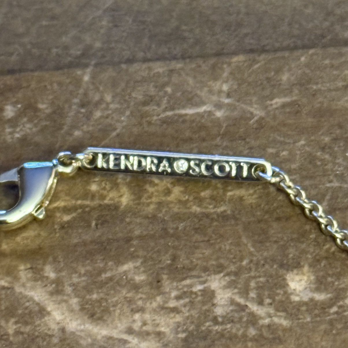 Kendra Scott Kendra Scott gold Sawyer interlocking links necklace Size ONE SIZE - 5 Thumbnail