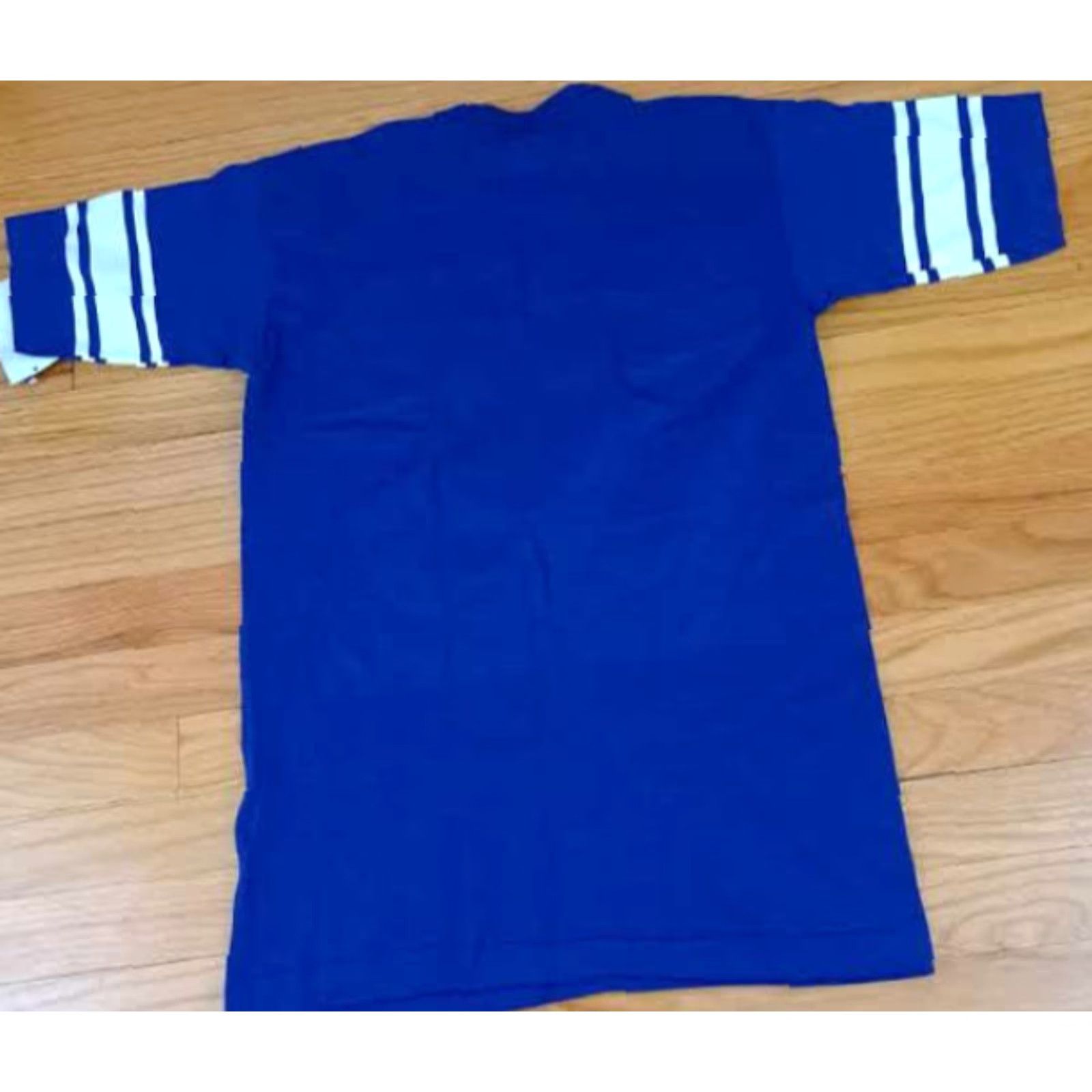 Champion VINTAGE Champion T-Shirt Detroit Lions Barry Sanders USA Made NWT Blue Short Sleeve Unisex Adults L Size Mens Womens Boys Girls Size US L / EU 52-54 / 3 - 5 Thumbnail
