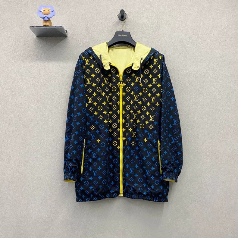 Louis Vuitton Louis Vuitton Full printed logo gradient jacket 2503-Nextar Size XS / US 0-2 / IT 36-38 - 1 Thumbnail