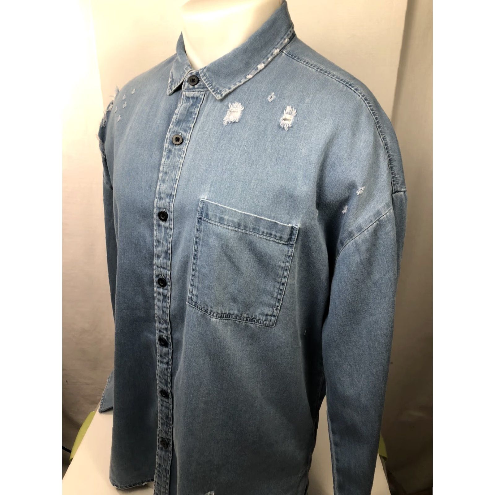 Pacsun PACSUN Denim Shirt Boxy Fit Mens Lg Distressed Los Angeles Blue Button-Up Long Sleeve XS? No, keep as L size example. Size US L / EU 52-54 / 3 - 6 Thumbnail