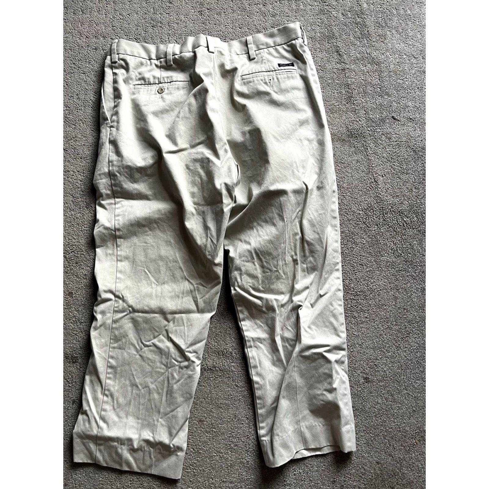 Dockers DOCKERS D3 Classic Fit Pleated Dress Pants 36x30 Beige Mens Pants Chinos 100% Cotton Regular Inseam 30in"} Size US 36 / EU 52 - 2 Thumbnail