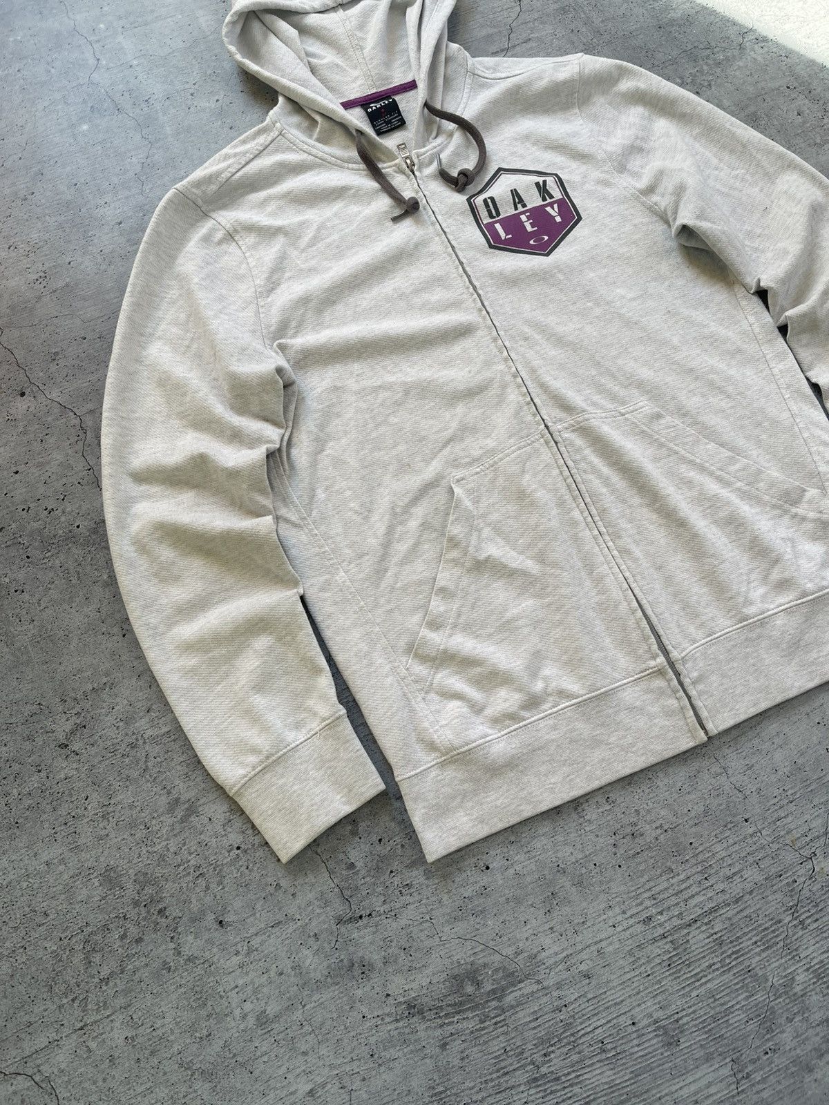 Oakley × Vintage Vintage Oakley Zip Up Hoodie Size US S / EU 44-46 / 1 - 5 Thumbnail