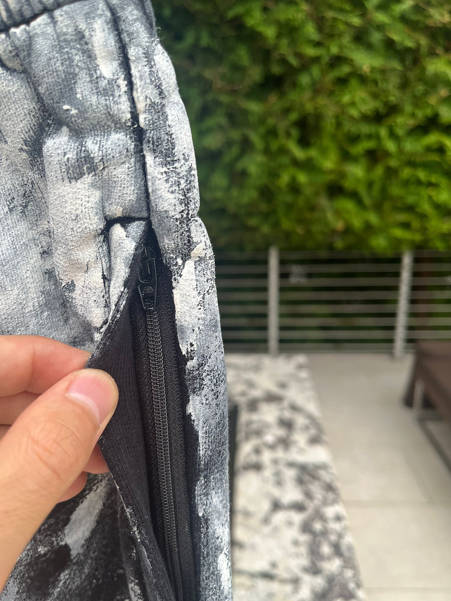 Balenciaga Paint Splatter Sweatpants in Black & White Size US 34 / EU 50 - 10 Thumbnail