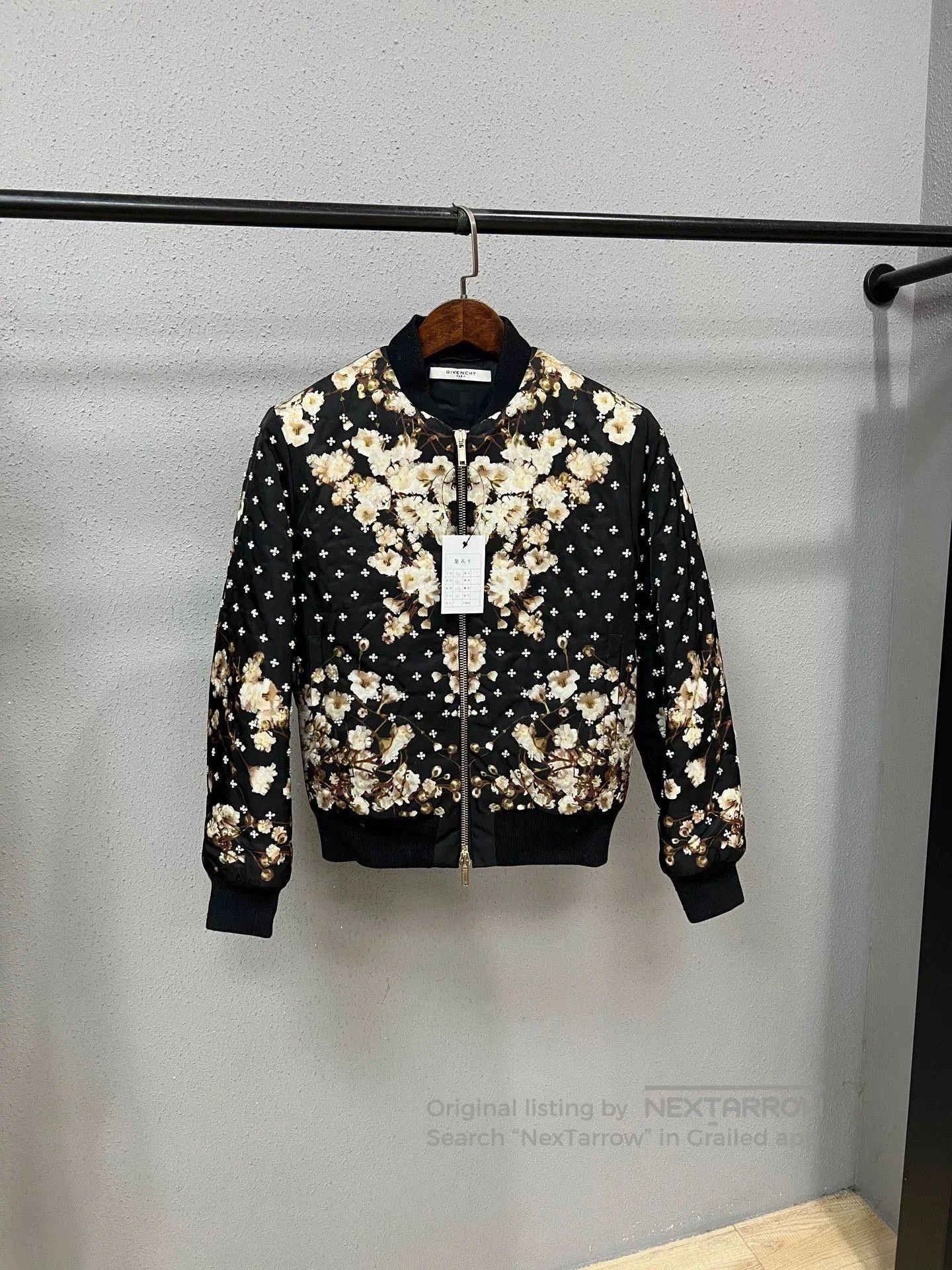 Givenchy Givenchy Crystal Embellished Baseball Jacket. Size XXS / US 00 / IT 34 - 1 Thumbnail