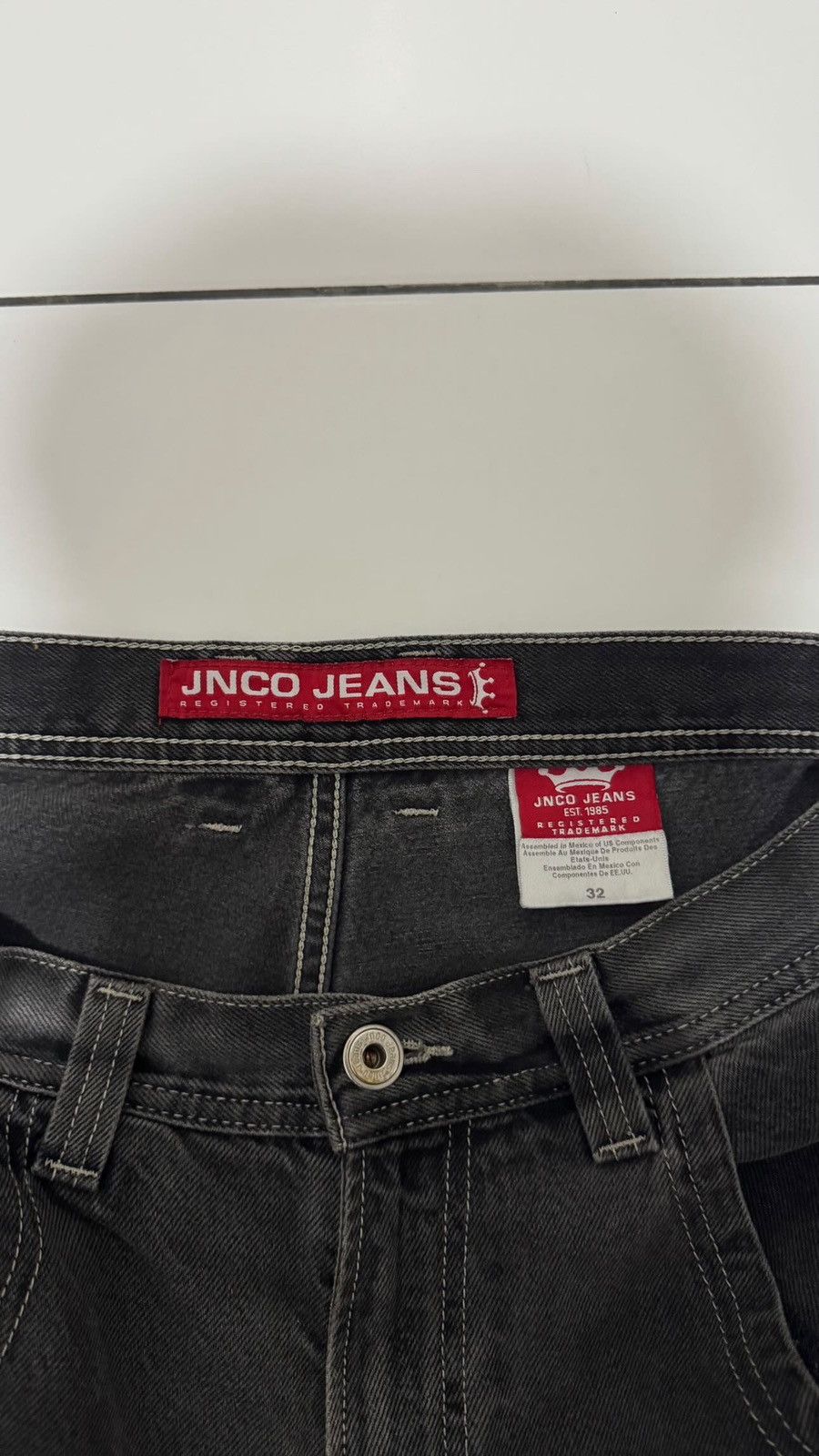 JNCO JNCO RARE SNAKE SURF 🏄🏻‍♂️ Size US 32 / EU 48 - 4 Thumbnail