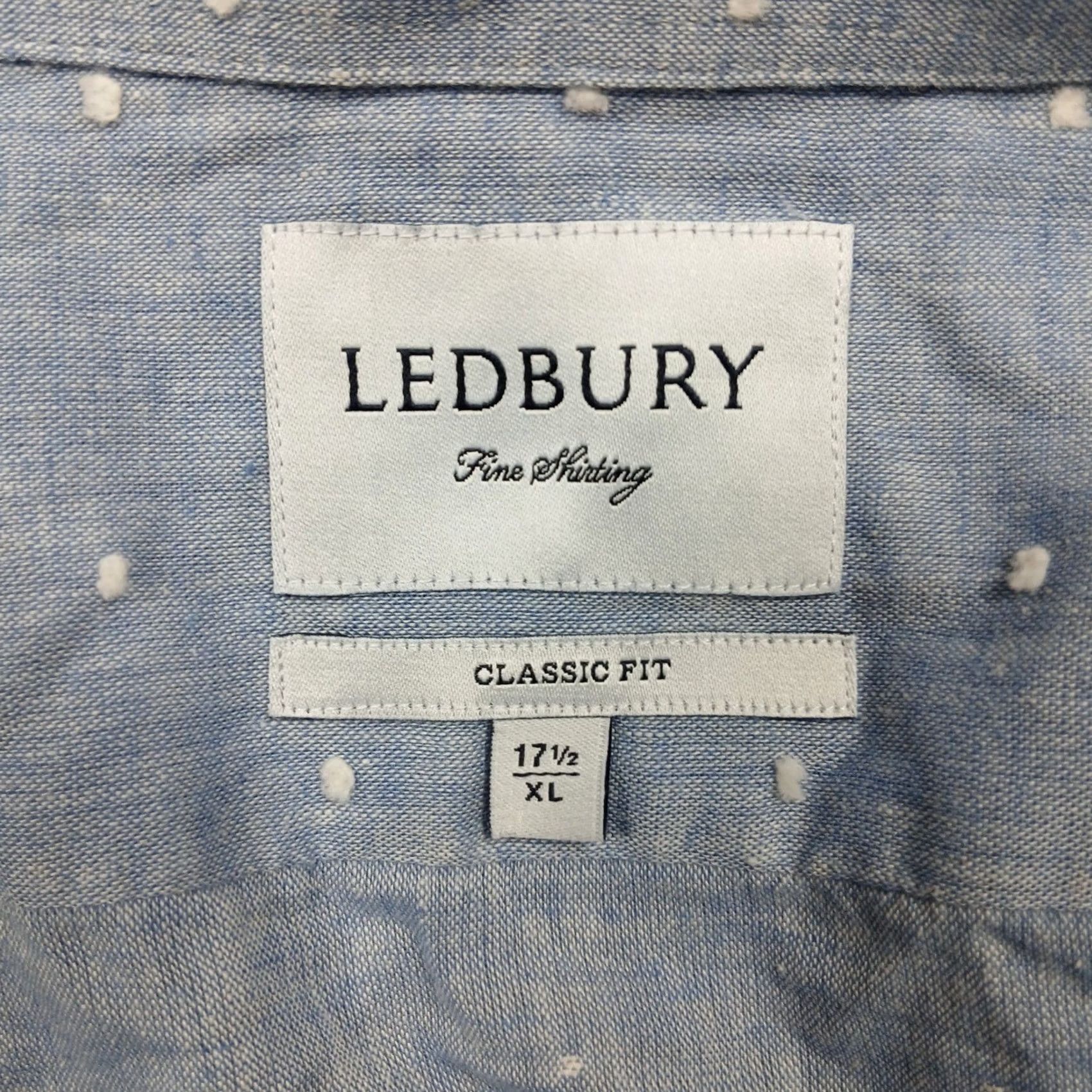 Vintage Ledbury Dress Shirt Men's XL 17.5 Blue Dot Oxford Classic Fit Long Sleeve Button-Down Collared Wrinkle Resistant Size 46R - 4 Thumbnail