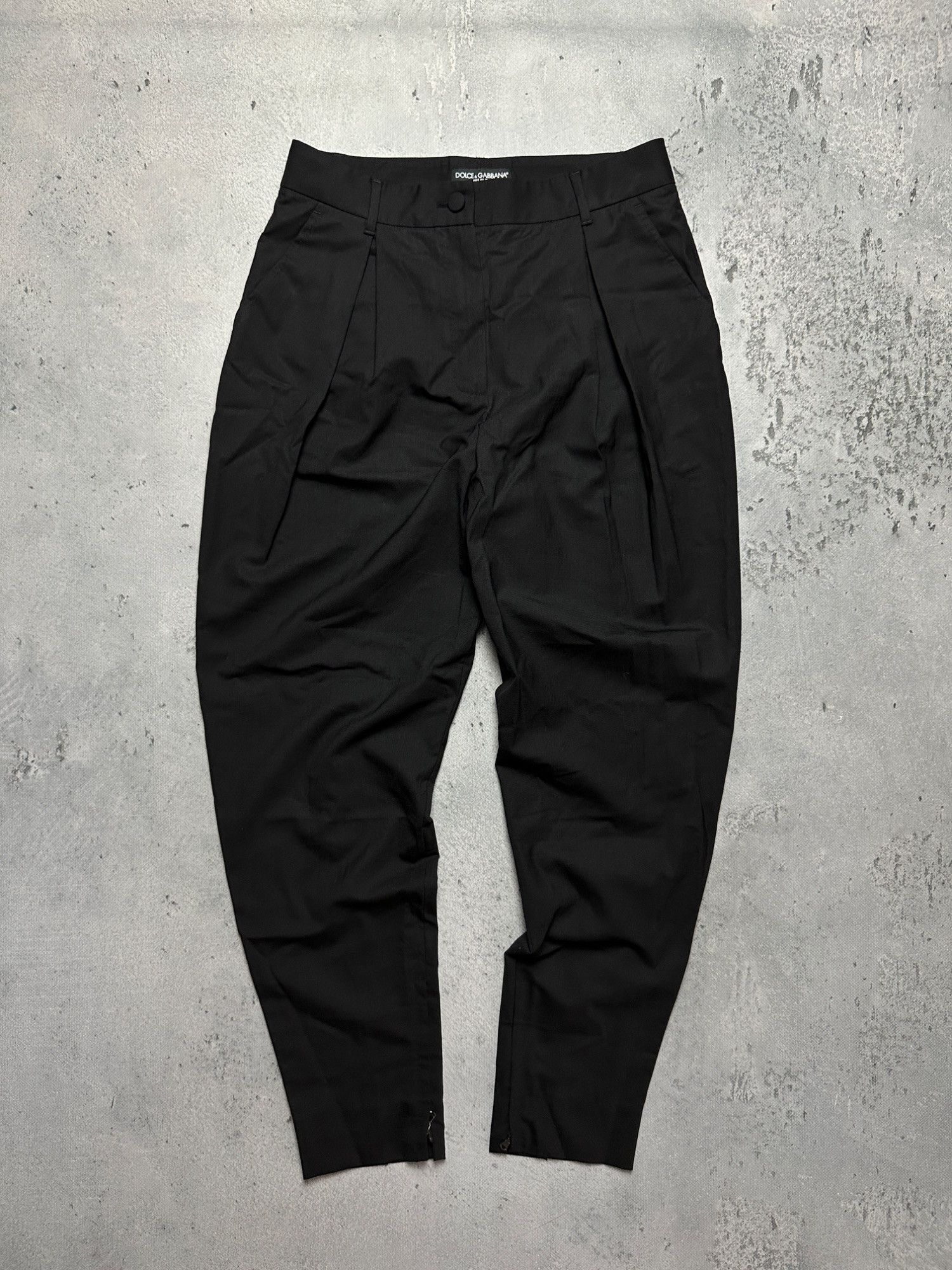 Dolce & Gabbana Black Pleated Trousers Size 42 Zip Ankle 90s