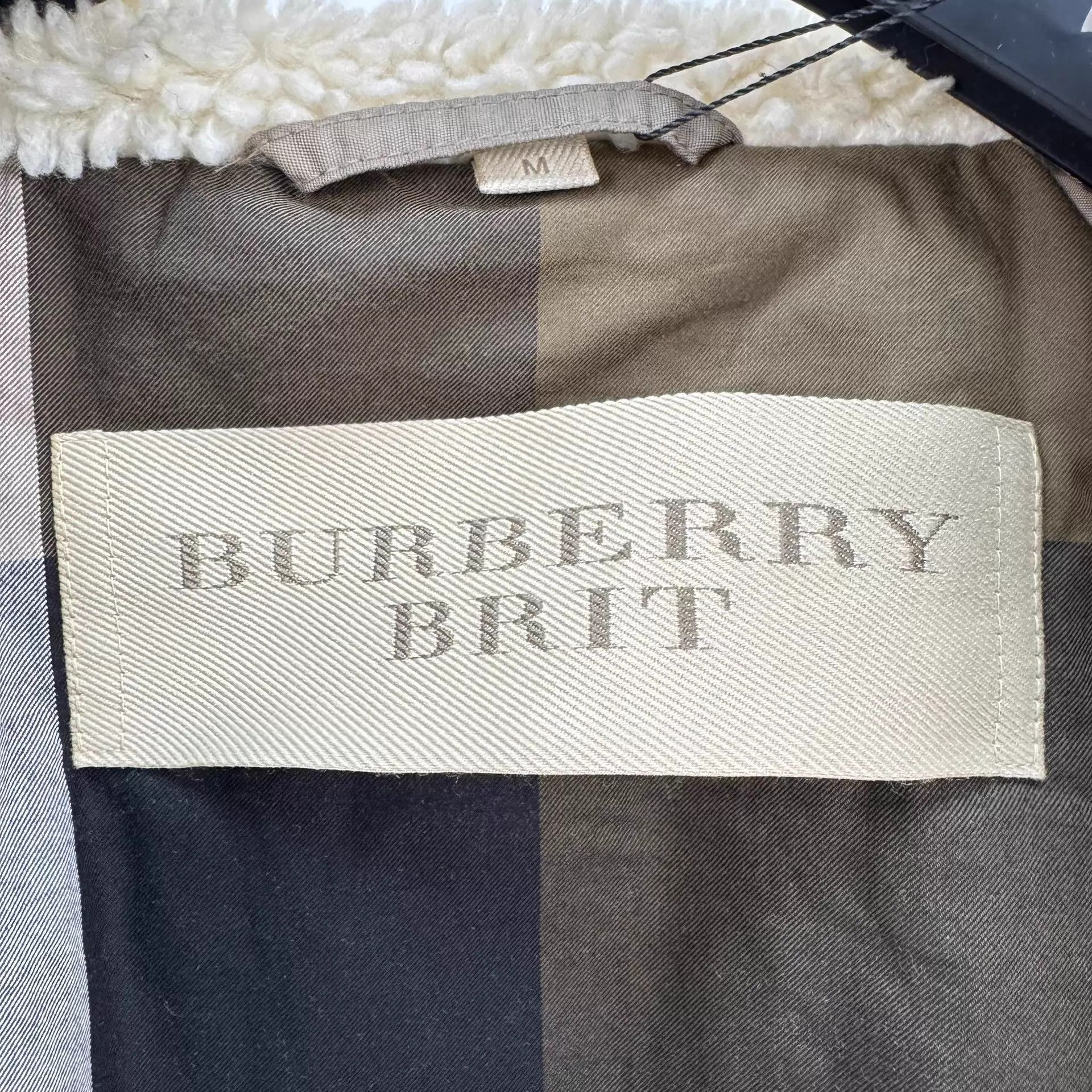 Burberry Burberry Lamb Wool Lined Check Puffer Jacket M New Size M / US 6-8 / IT 42-44 - 7 Thumbnail