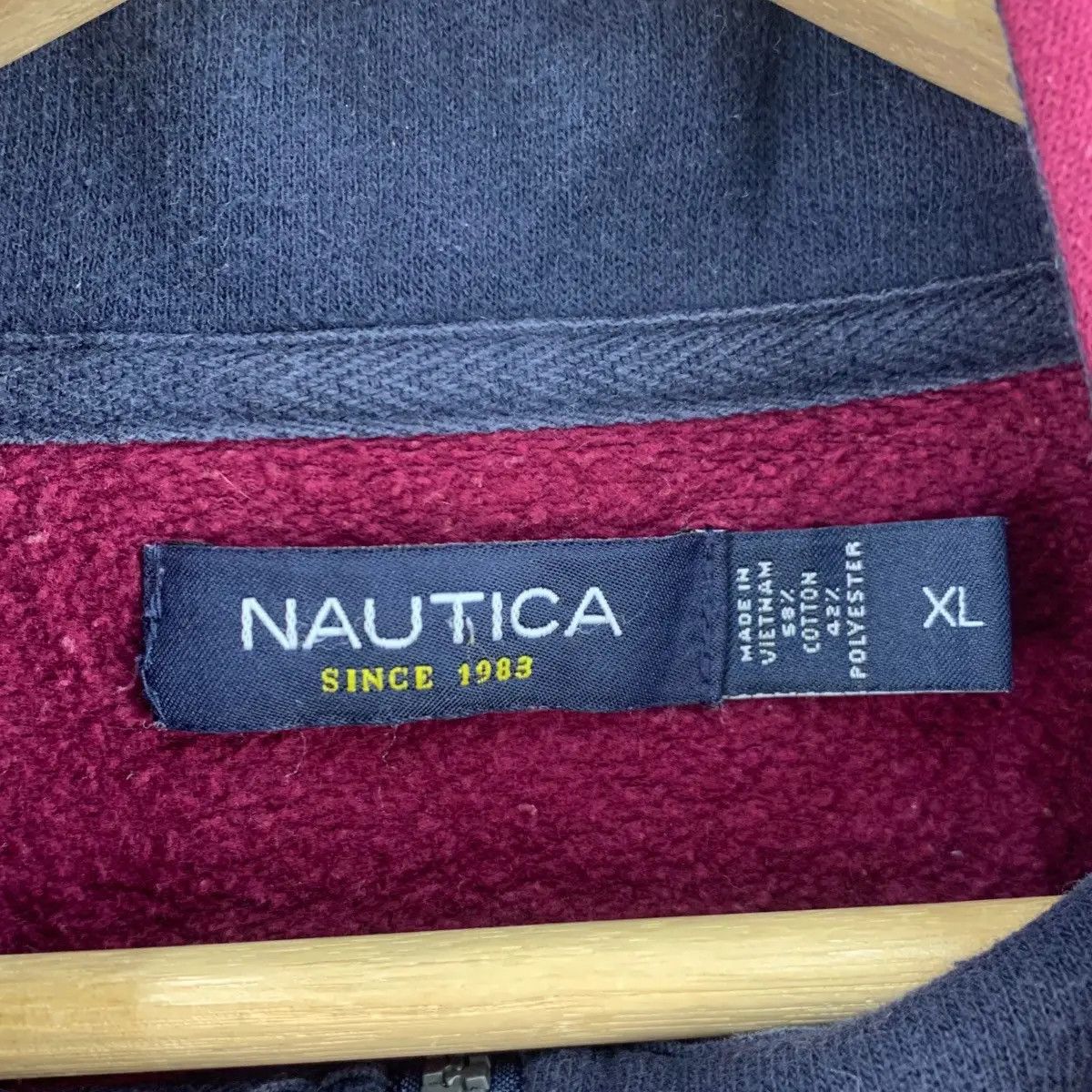 Nautica Vintage NAUTICA Since 1983 Small Embroidered Logo Size US XL / EU 56 / 4 - 8 Thumbnail