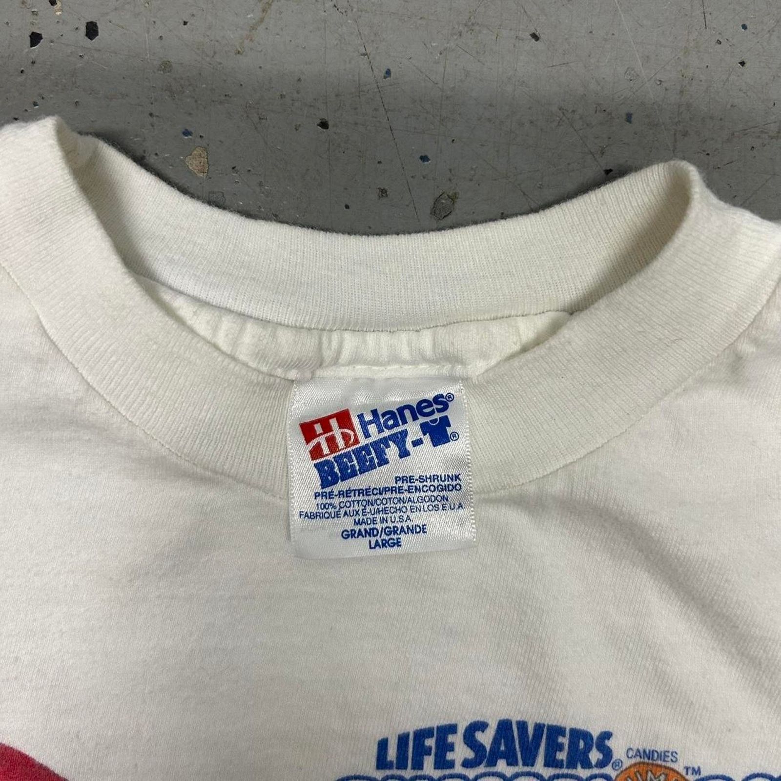 Hanes VTG Life Savors Gummies Promo T-shirt Size US L / EU 52-54 / 3 - 3 Thumbnail