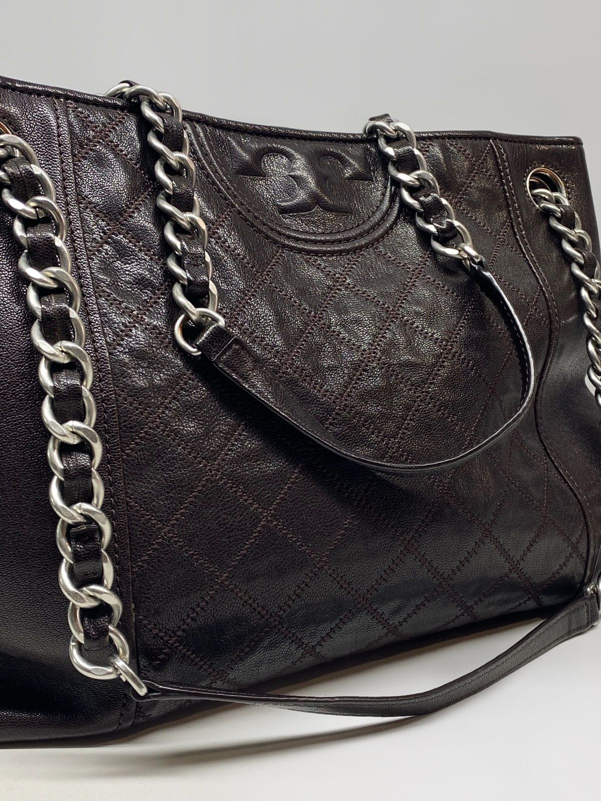 Tory Burch 🔥 TORY BURCH QUILTED CHAIN BAG LEATHER Y2K LUXURY VIBES Size ONE SIZE - 4 Thumbnail