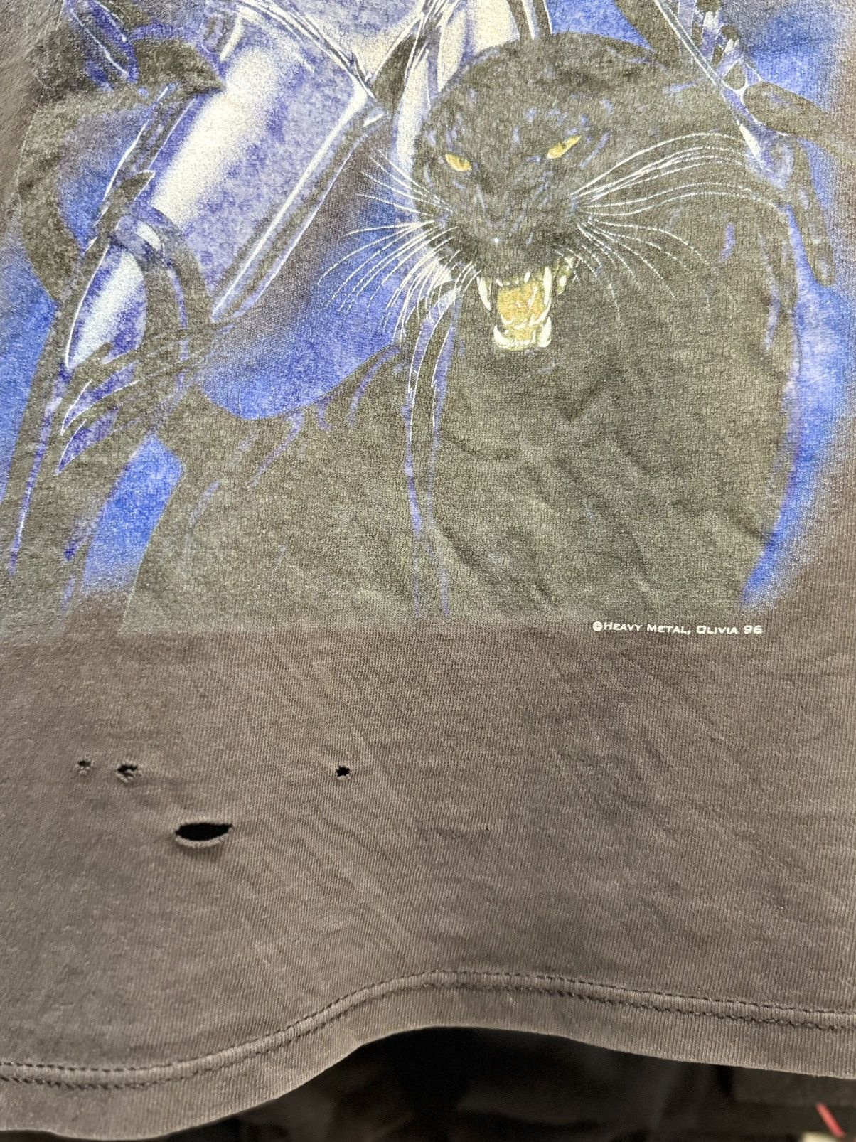 Band Tees Thrashed Vintage 90s Olivia Heavy Metal Distressed Tee Size US M / EU 48-50 / 2 - 4 Thumbnail