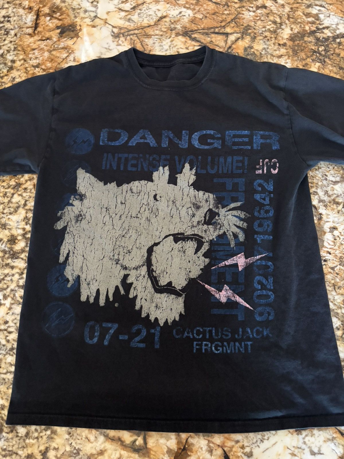 Travis Scott Travis Scott Cactus Jack Fragment Danger Tee Small Size US S / EU 44-46 / 1 - 1 Thumbnail