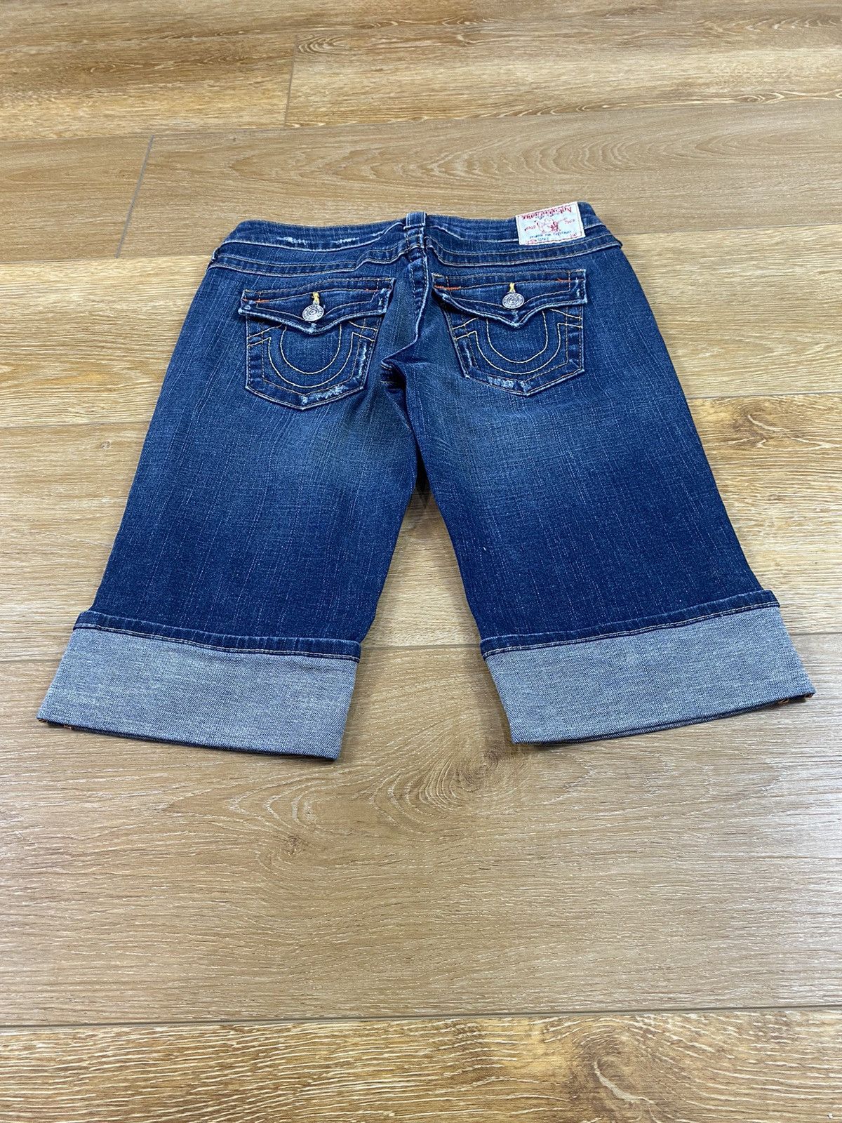 True Religion Vintage Y2K True Religion Lowrise Blue Jean Shorts Size 28" / US 6 / IT 42 - 1 Thumbnail