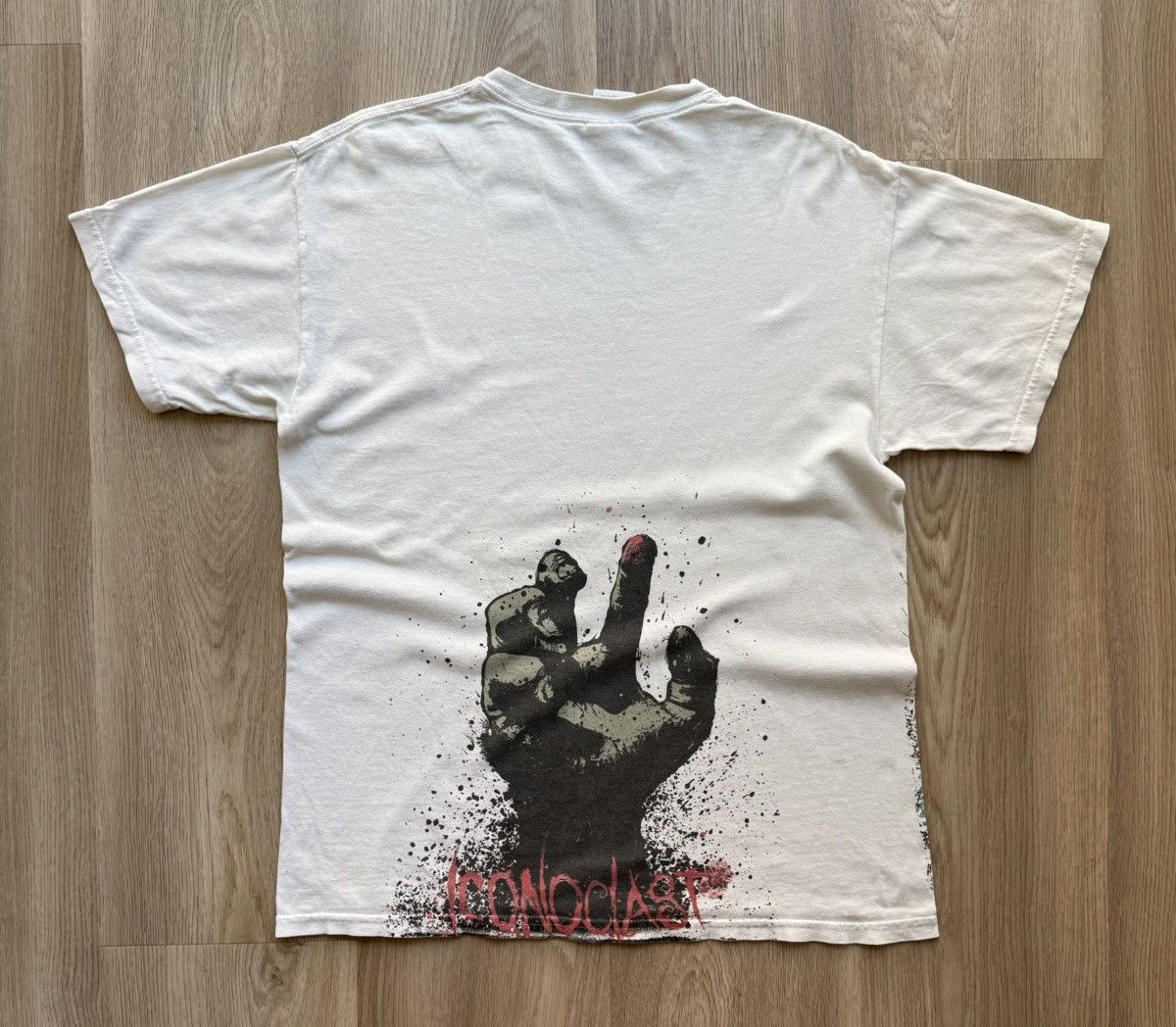 Band Tees Vintage Iconoclast Band Tee Merch Rock t-shirt Size US M / EU 48-50 / 2 - 8 Thumbnail