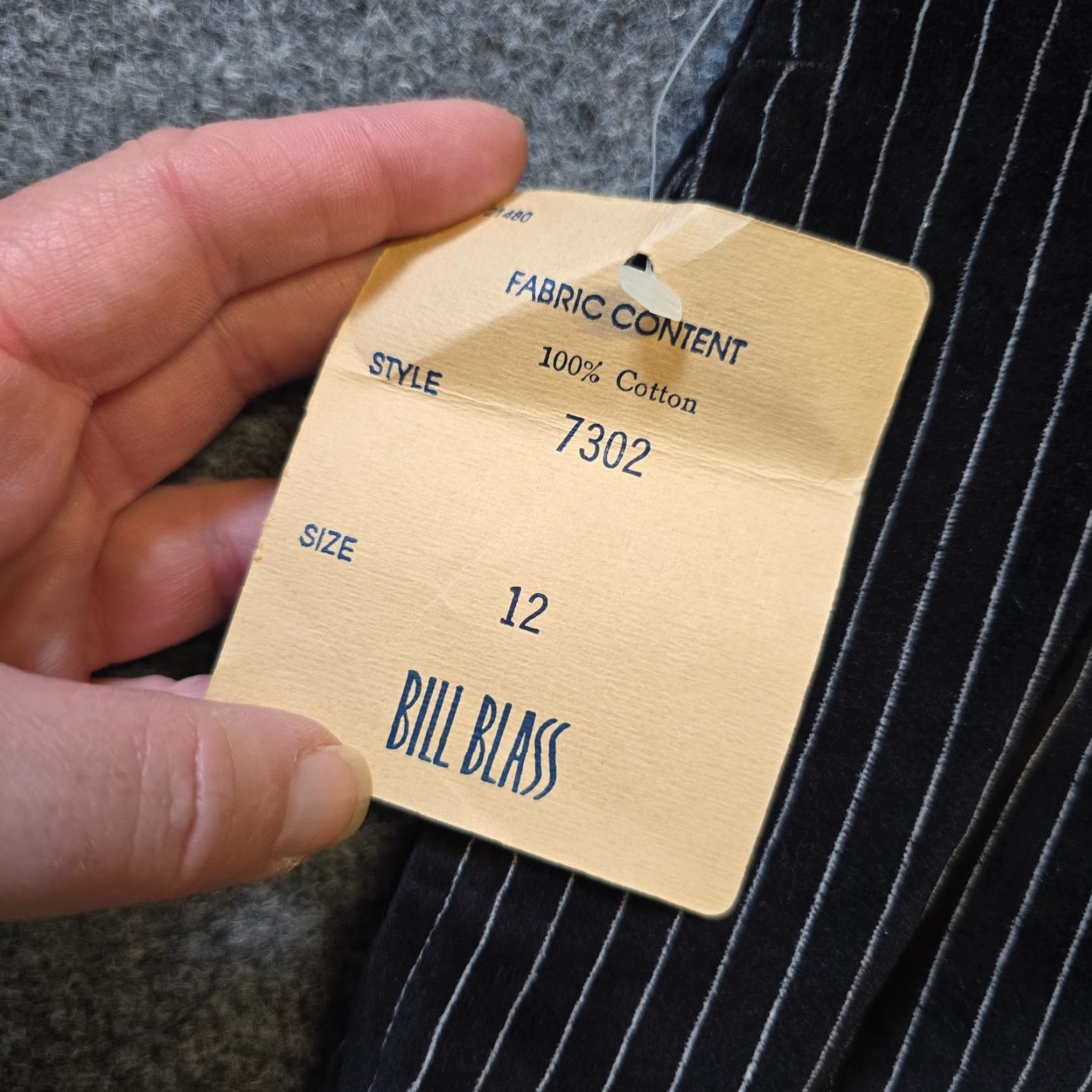 Bill Blass VINTAGE Bil Blass Pants Womens Size 12 Black Velour Striped Tapered Pleated 90s Womens Size 34" / US 12 / IT 48 - 5 Thumbnail