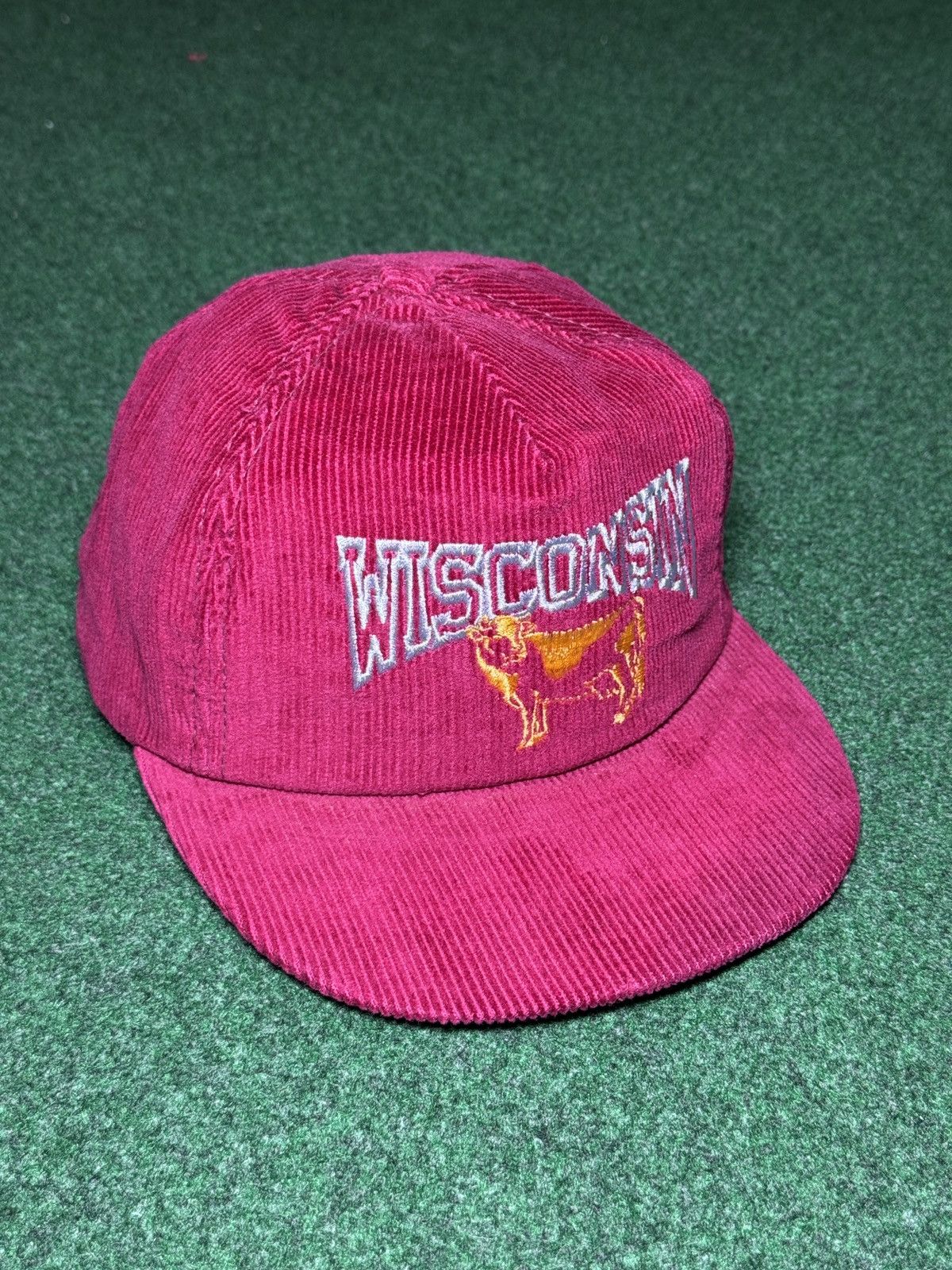 Vintage Vintage 80s Wisconsin Red Corduroy Cow Farmer Snapback Hat Size ONE SIZE - 2 Thumbnail