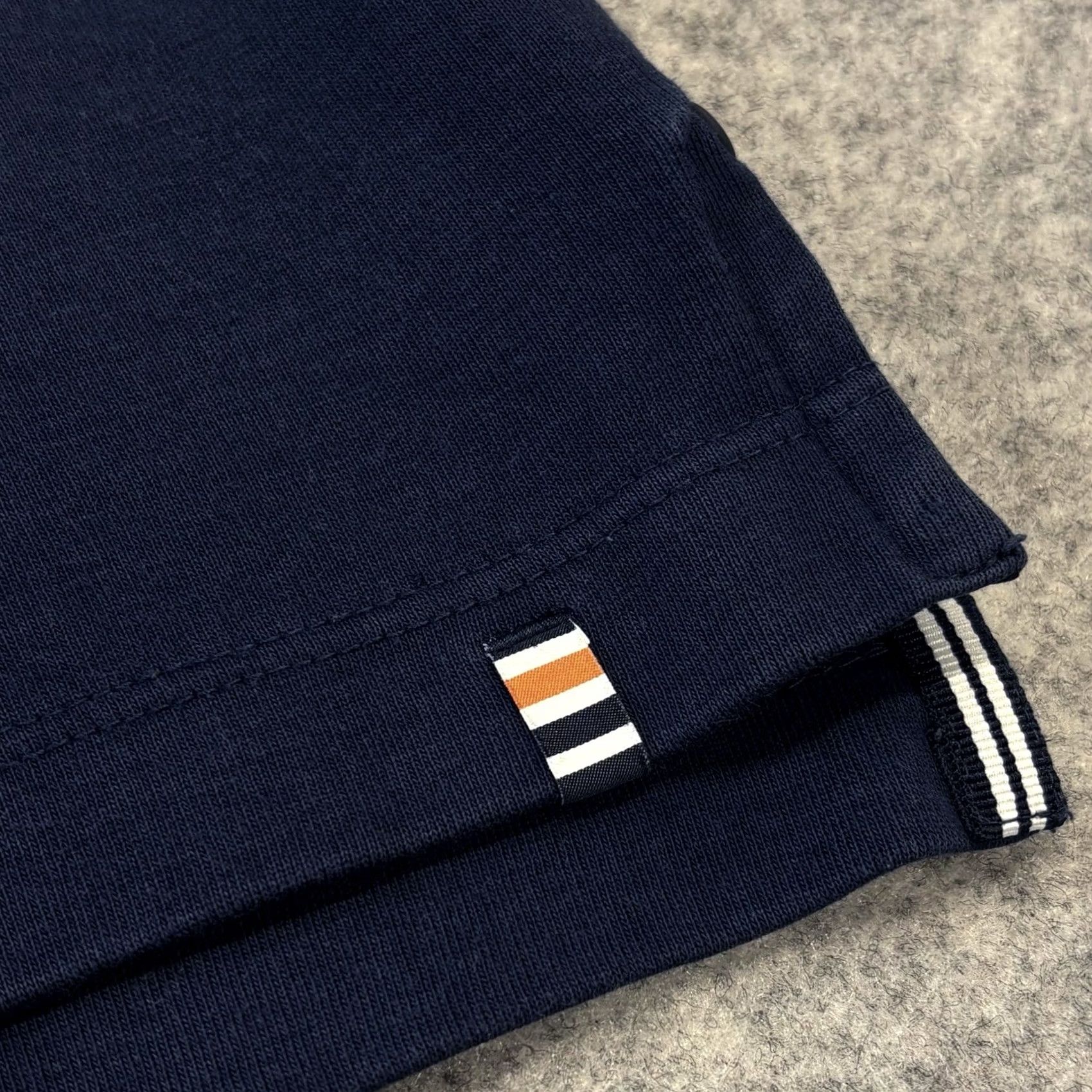 Vintage VINTAGE? No. Size US S / EU 44-46 / 1 - 5 Thumbnail