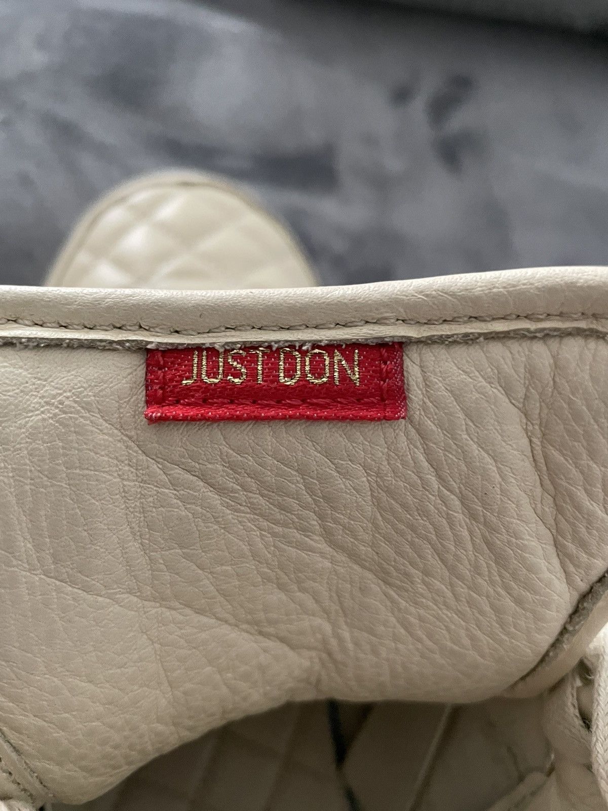 Just Don × Nike Jordan 2 Just Don Beach Size US 10 / EU 43 - 5 Thumbnail