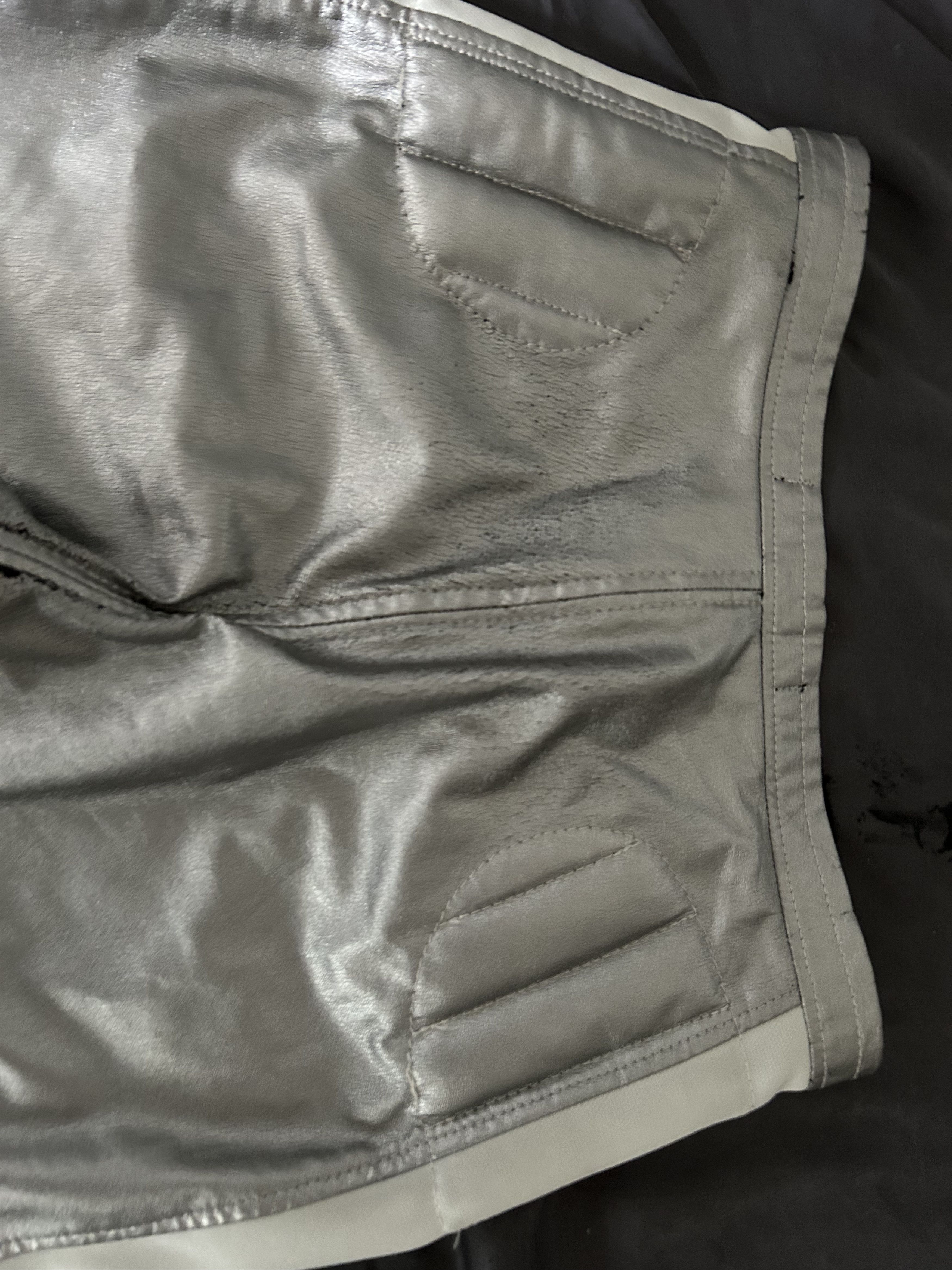 Comme des Garcons Comme des Garçons Silver pants rare Size 26" / US 2 / IT 38 - 7 Thumbnail